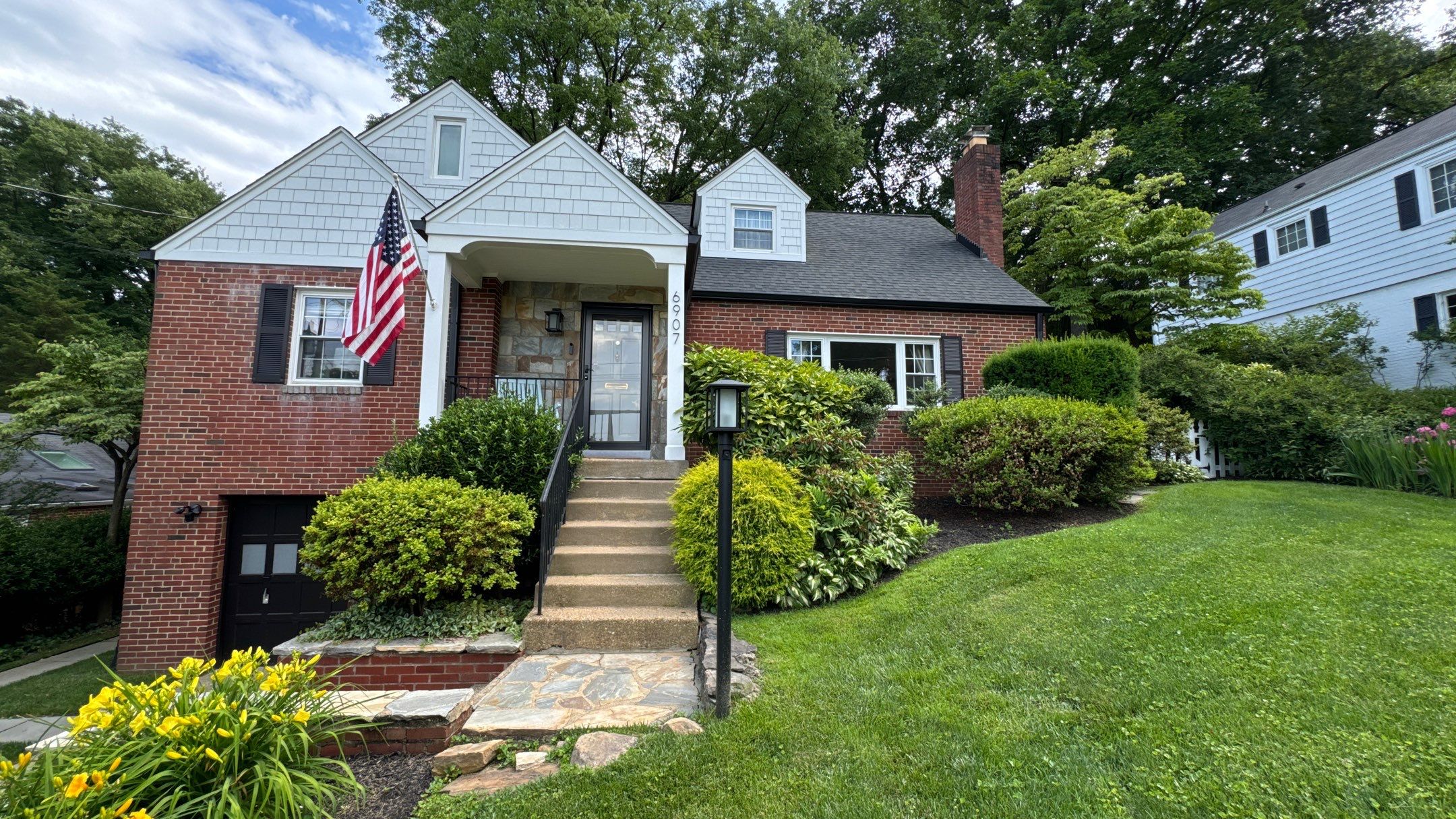Annandale: James Hardie Siding Installation by RM Banning, Inc.