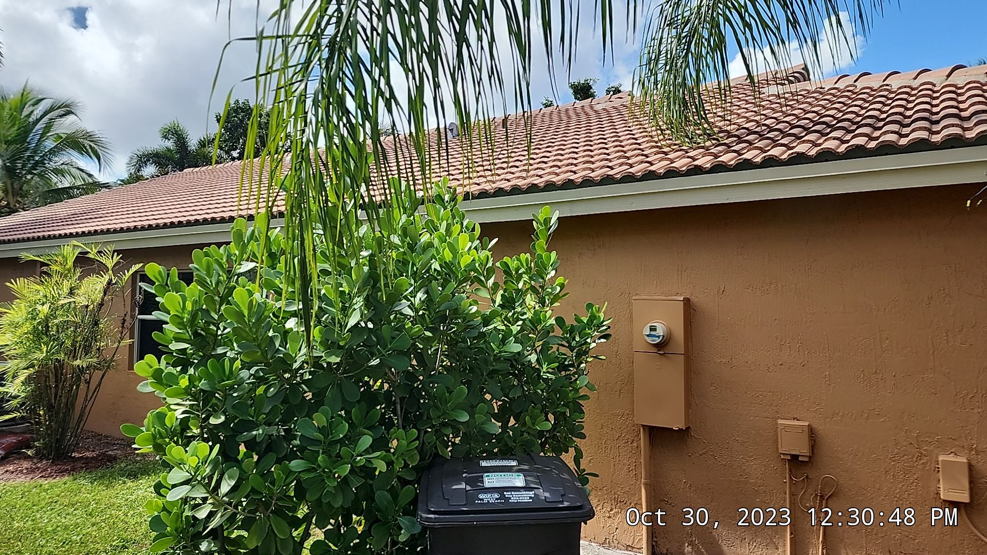 Concrete Tile Roof Repair using Concrete Roof Tile by Aastro Roofing