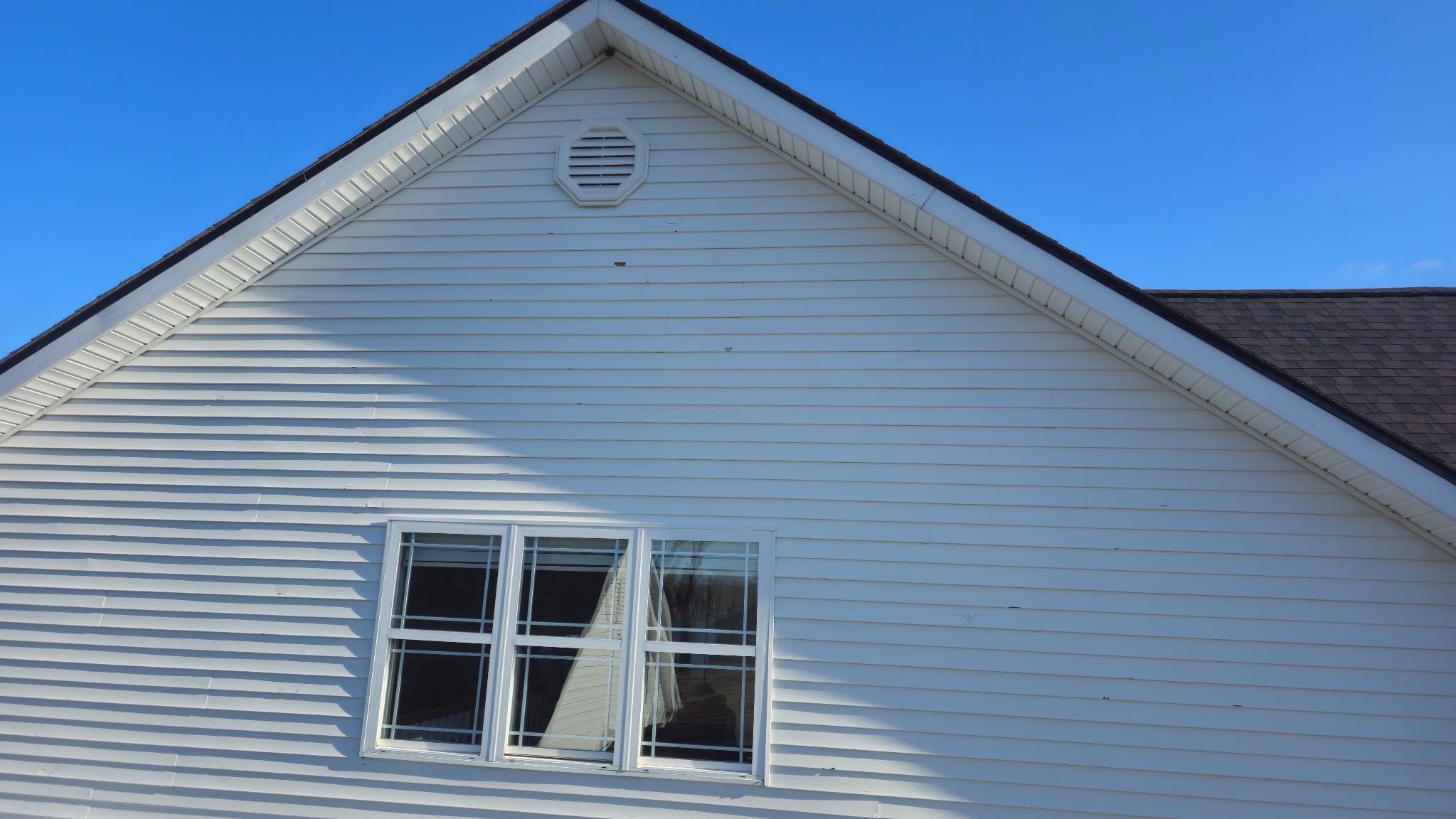Buckeye Lake Siding Repair by KFX Roofing