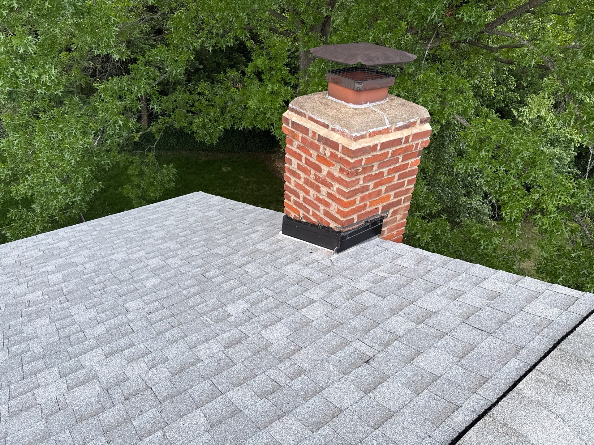 Roof Replacement in Des Peres by Midwest Construction Group LLC