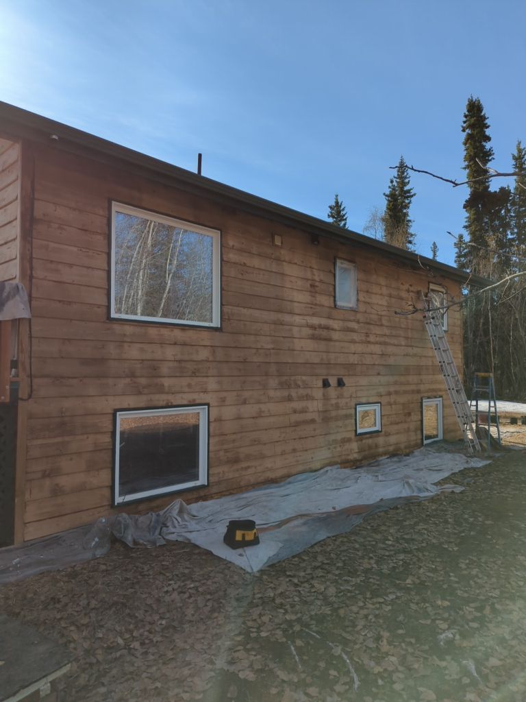 Wood Siding Restoration by Midnight Sun Painting