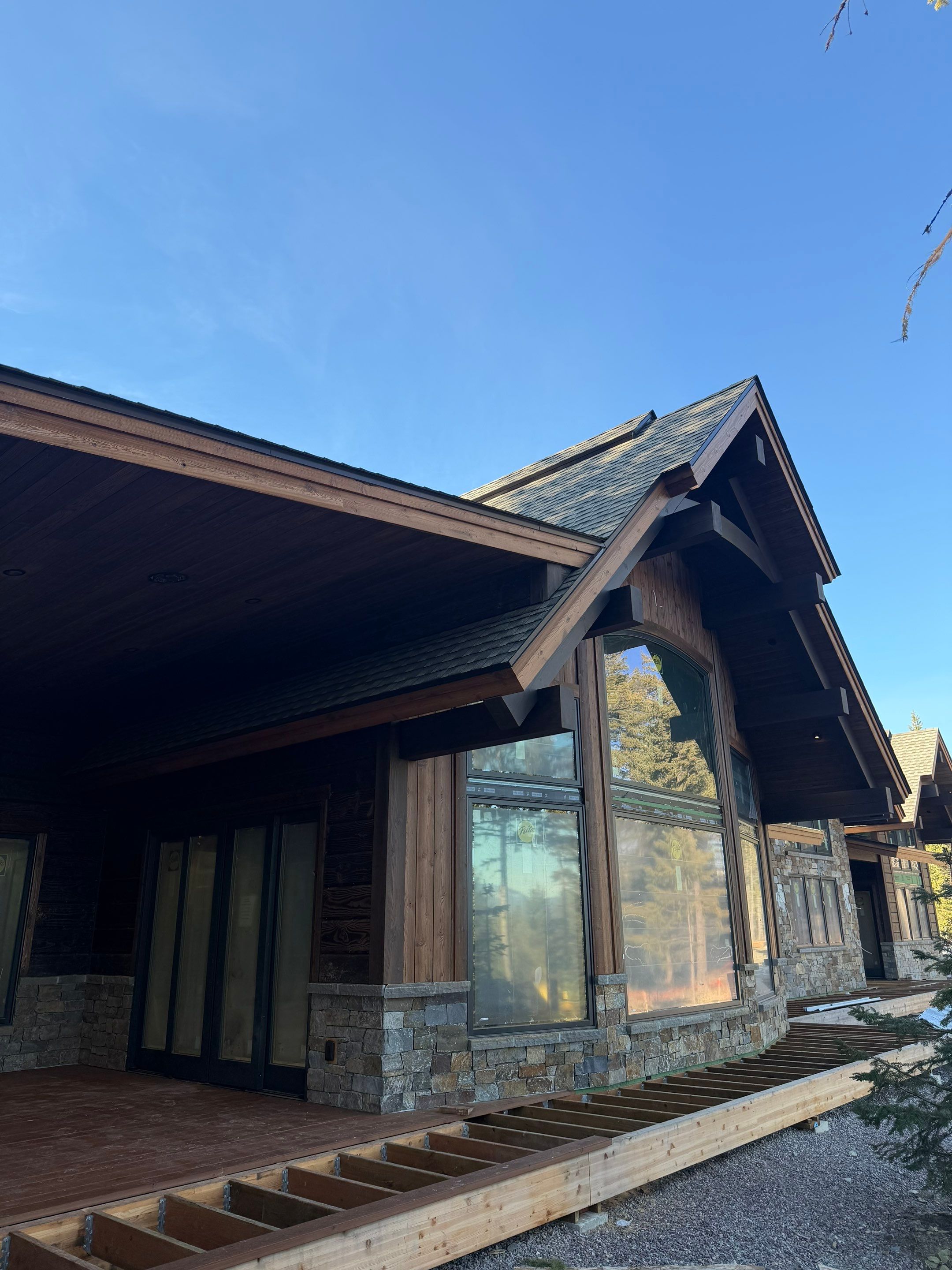 UHDZ Whitefish Hills - Weathered Wood by Montana Roofing Solutions