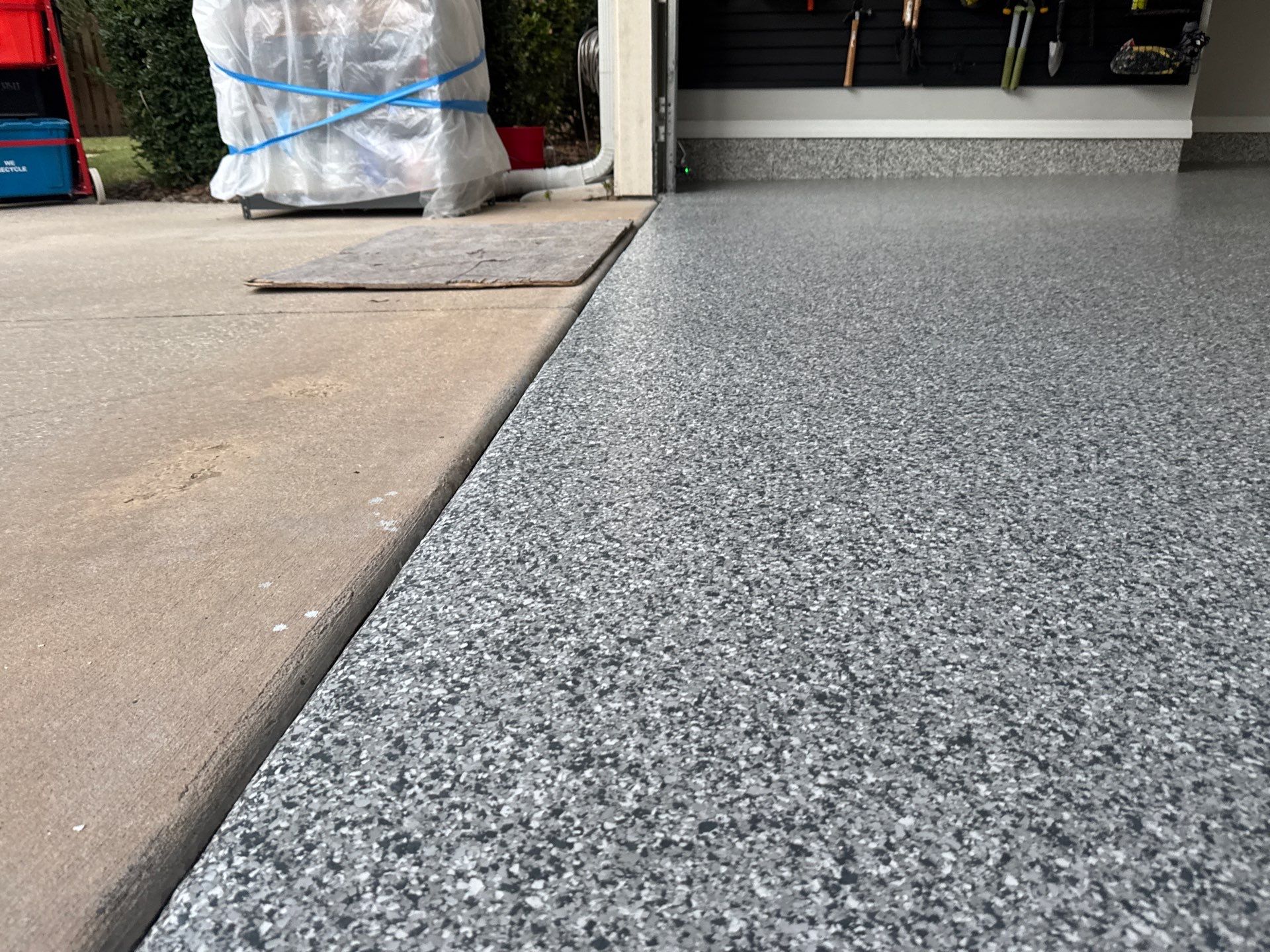 Garage  in Gainesville, FLin Slate Stone by Cross Creek Concrete Coatings