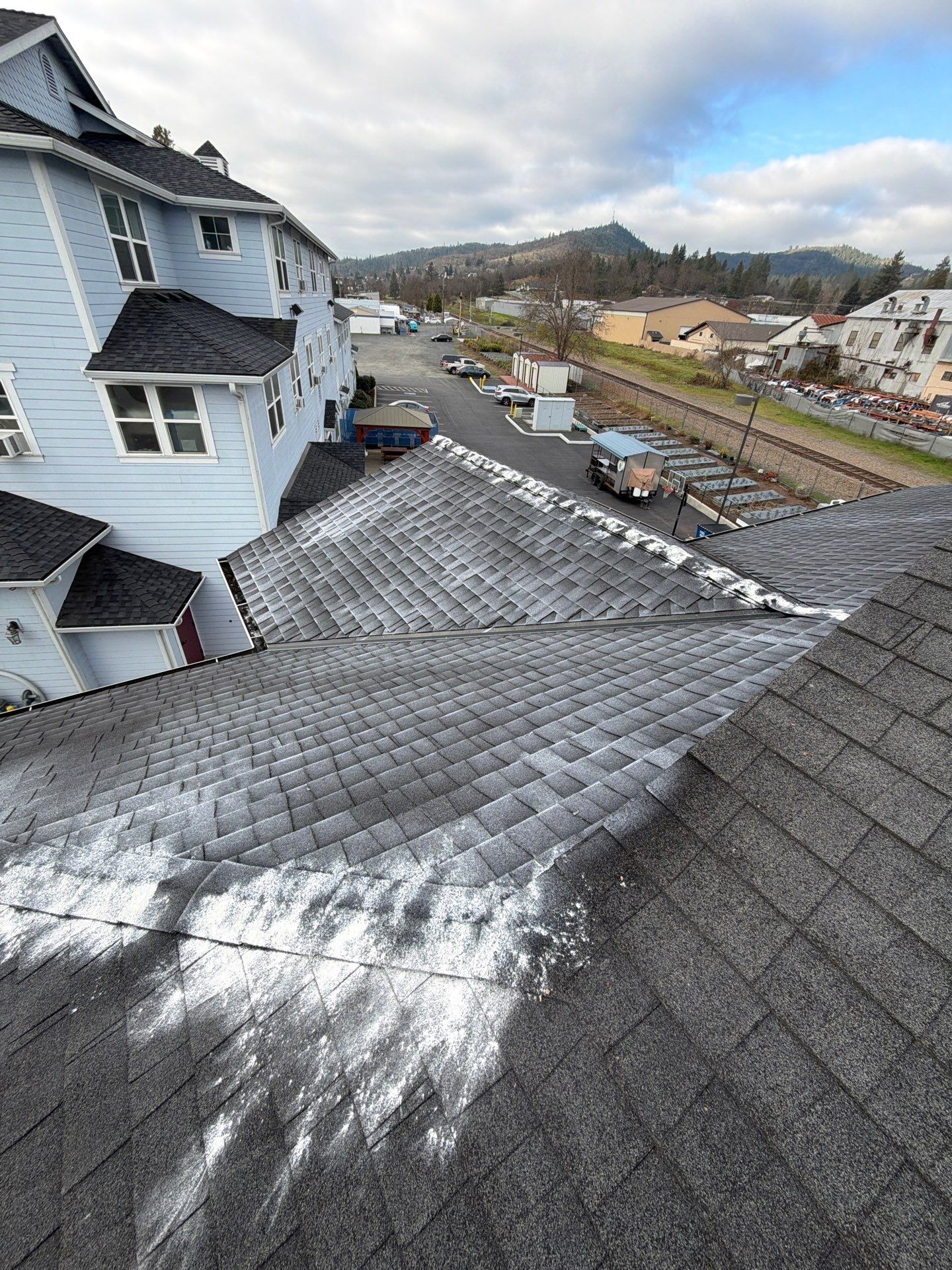 Project in Grants Pass by Roof Maxx of Grants Pass