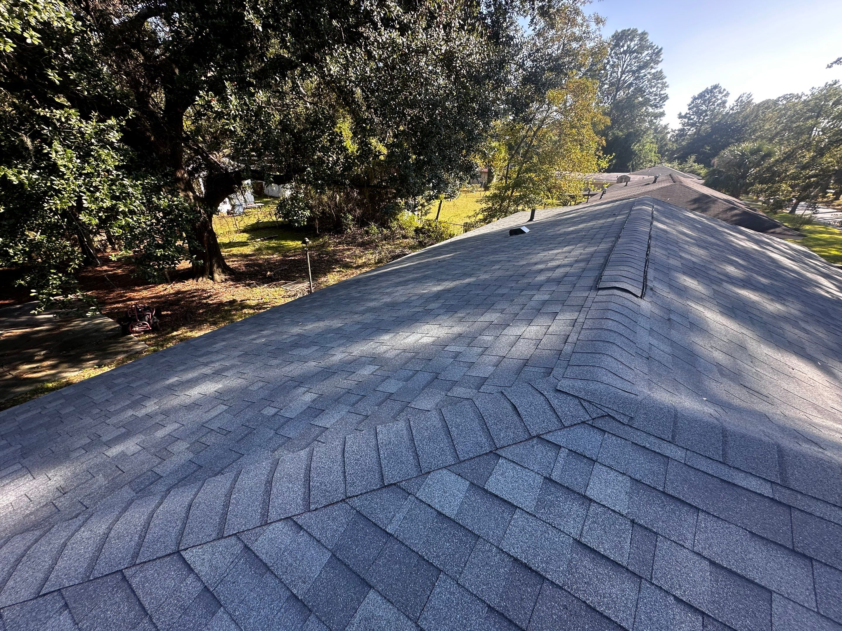Residential Roofing Installation using Owens Corning Oakridge Estate Grey by Talya Roofing