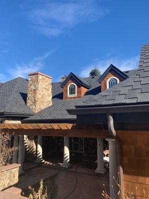 Residential Roofing Installation using Malarkey Windsor