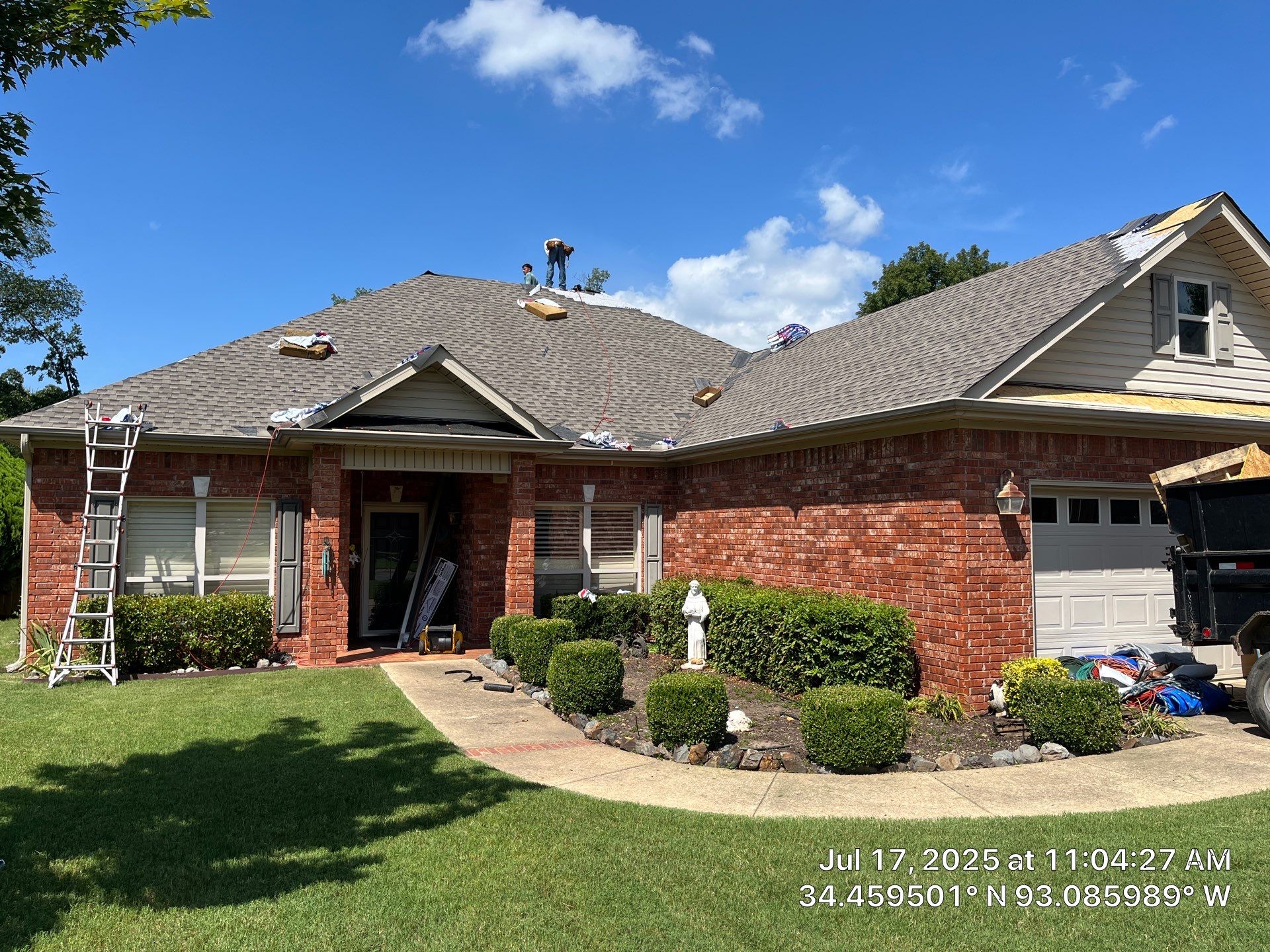 GAF Timberline HDZ Architectural Shingle Roof Replacement in Hot Springs by Temple Roofing and Exteriors