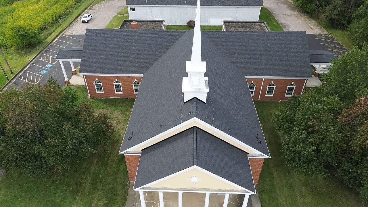 ATLAS PINNACLE COLOR: BLACK PRISTINE by Eagle Eye Roofing
