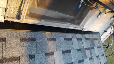 ATLAS PINNACLE COLOR: PRISTINE SCOTCHGARD HEARTHSTONE DRIP EDGE: BLACK