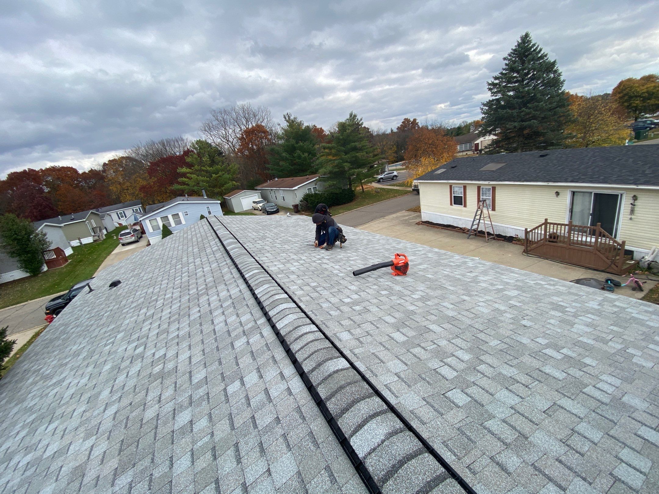 Roof Replacement using CertainTeed Landmark by 180 Contractors