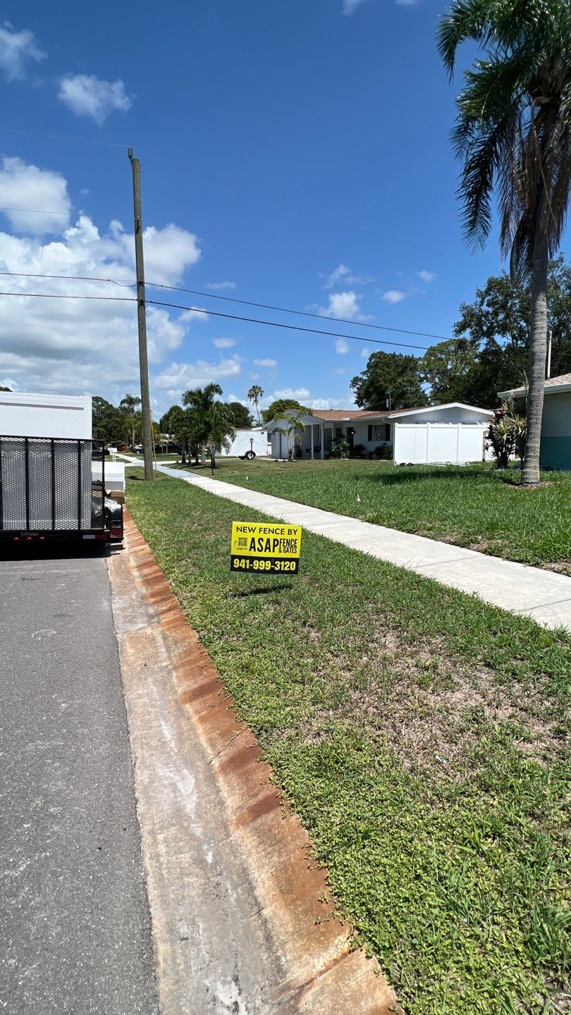 Sarasota, FL 6 ft. Tall White Vinyl Privacy Fence by Asap fence and gates, LLC