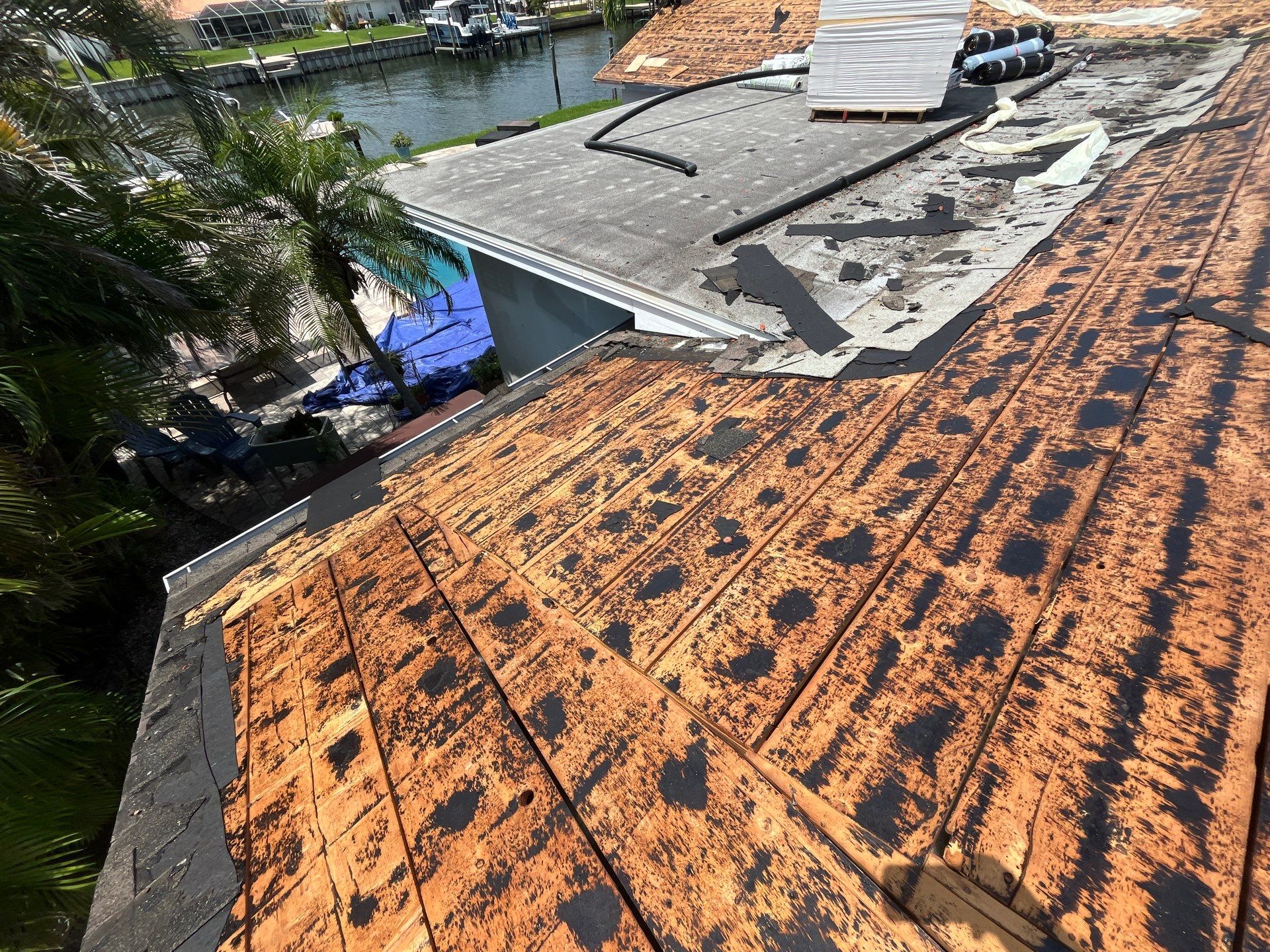 Project in St. Petersburg 33711 by Mitchell Roofing Company LLC 
