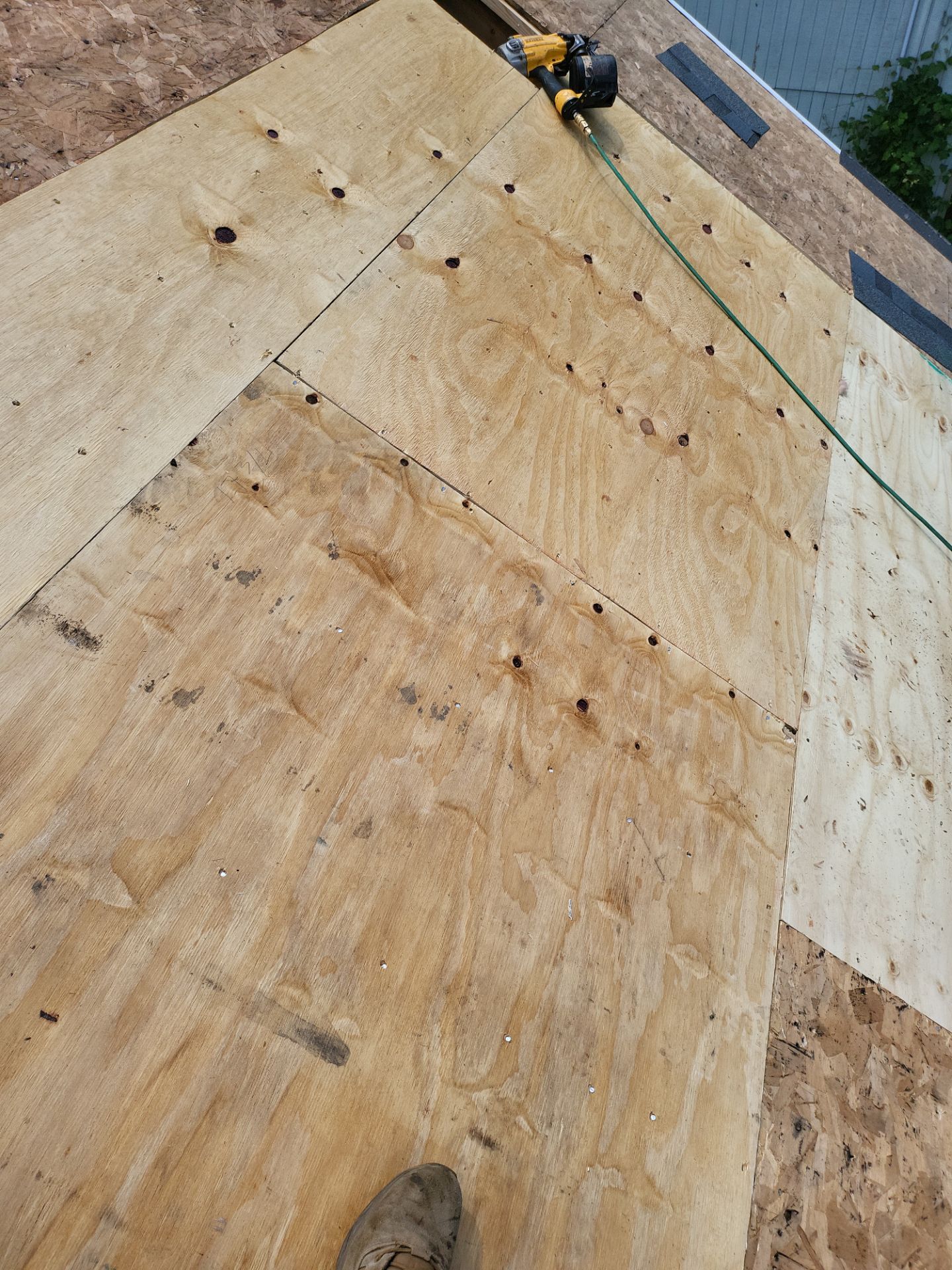 Residential Roofing Installation using Owens Corning TruDefinition Duration - Estate Gray by A Plus Exterior