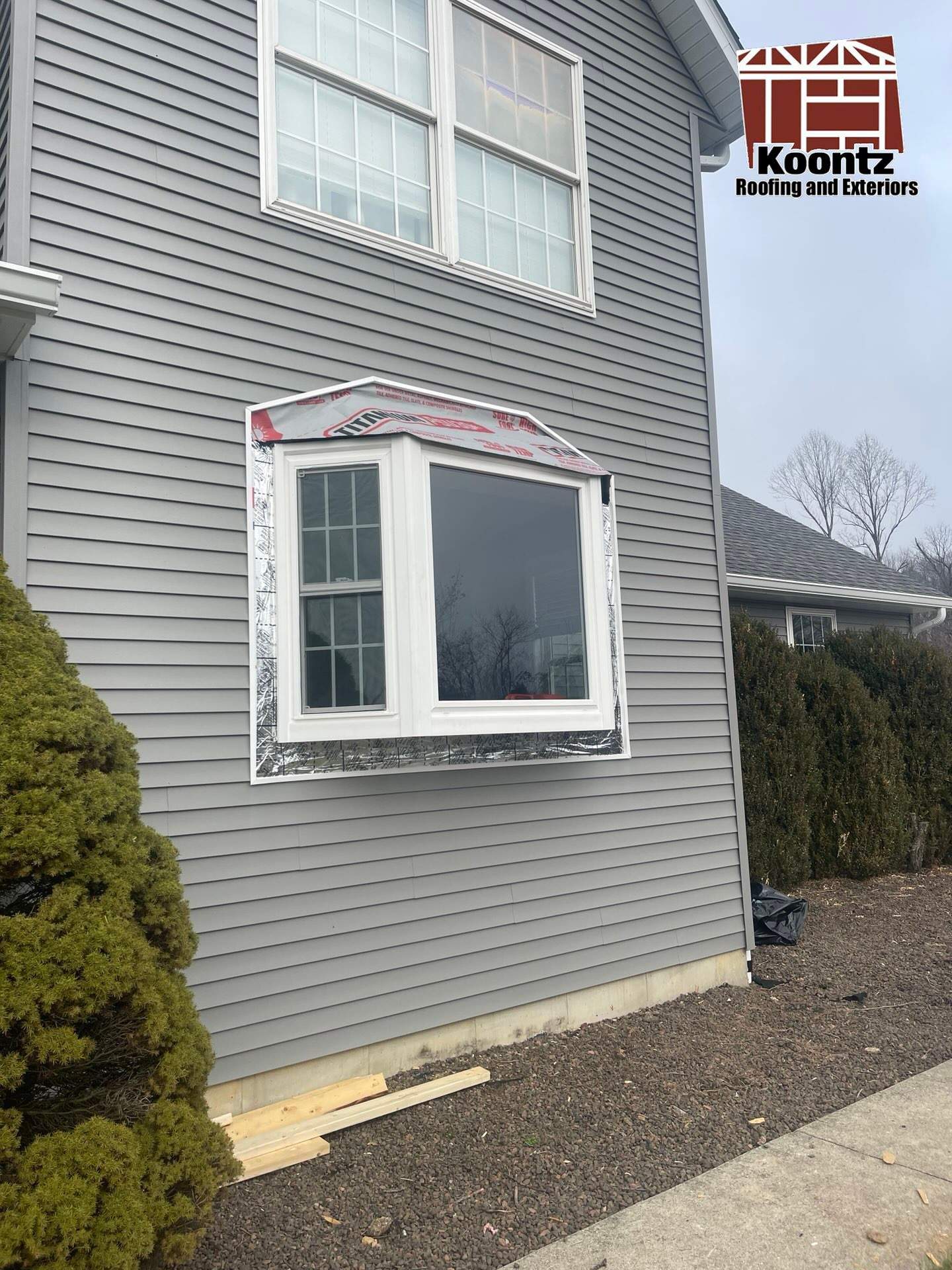 Exterior & Window Installation using CertainTeed Mainstreet & ViWinTech Windows by Koontz Construction