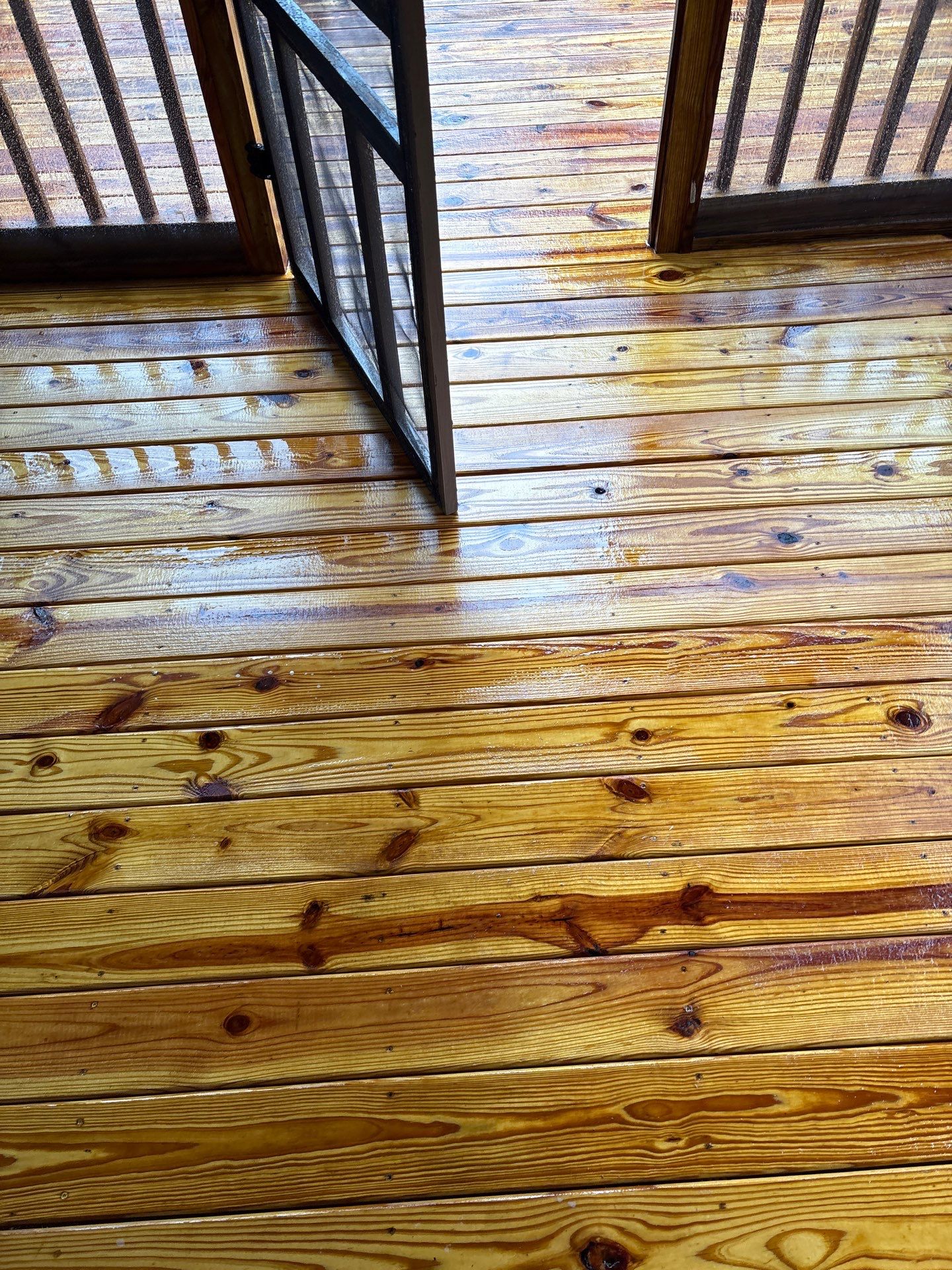 Wood Deck using Wood Sealant by DuraSeal