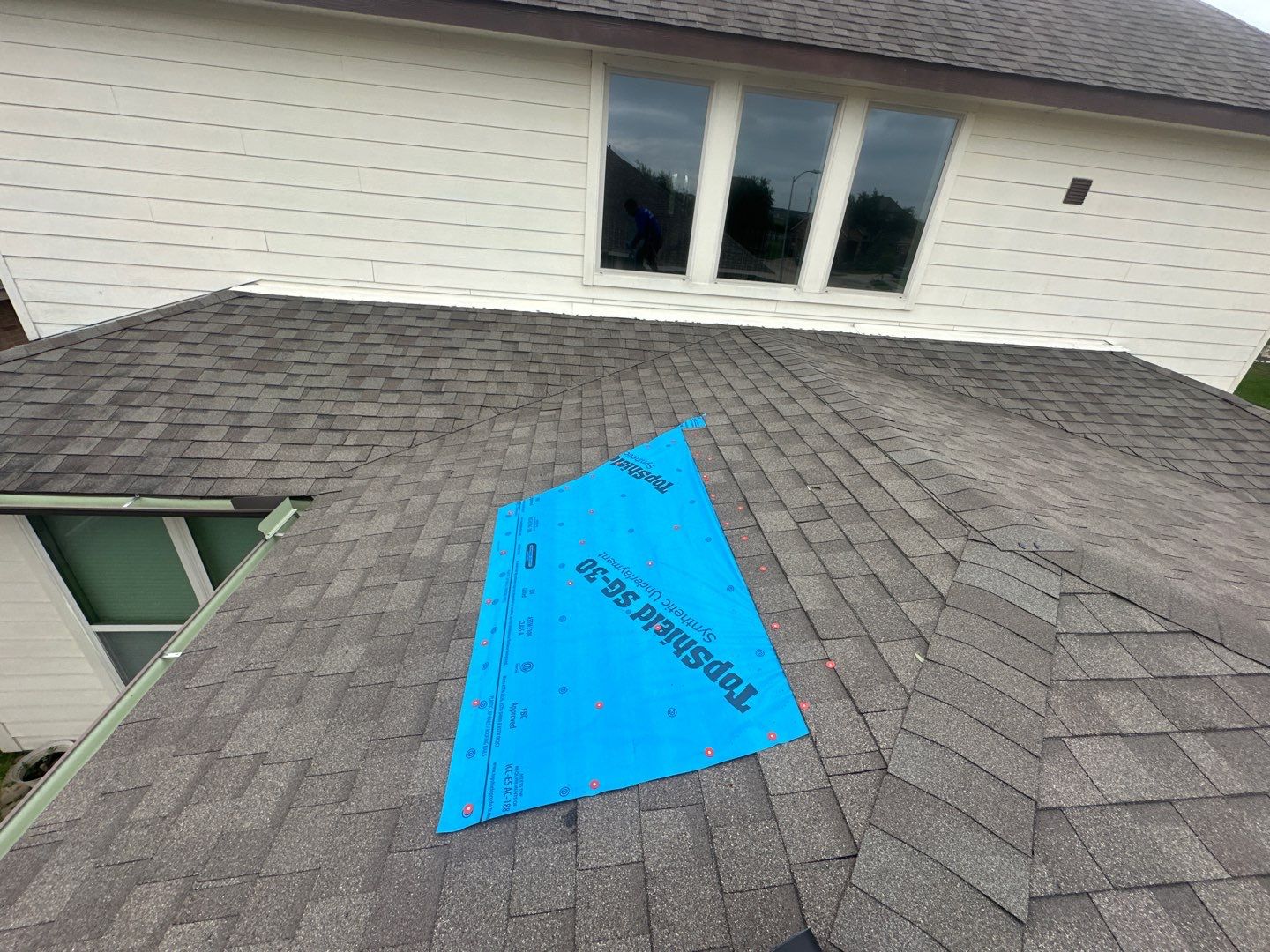 Residential Roofing Repair using Owen's Corning Duration (Lifetime) Shingles by Roof Repair Company