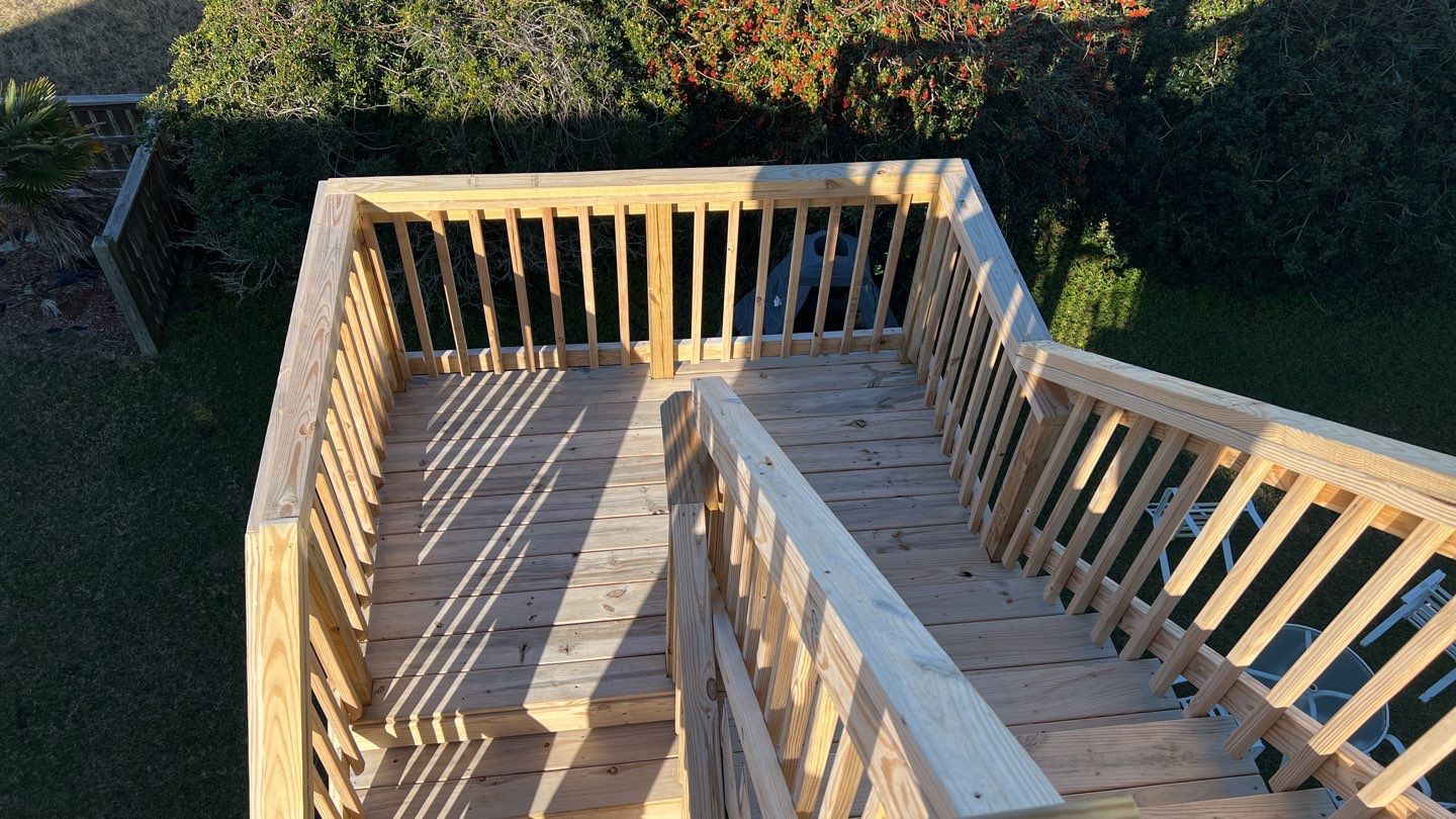 Weathered Deck using Wood Sealant by DuraSeal