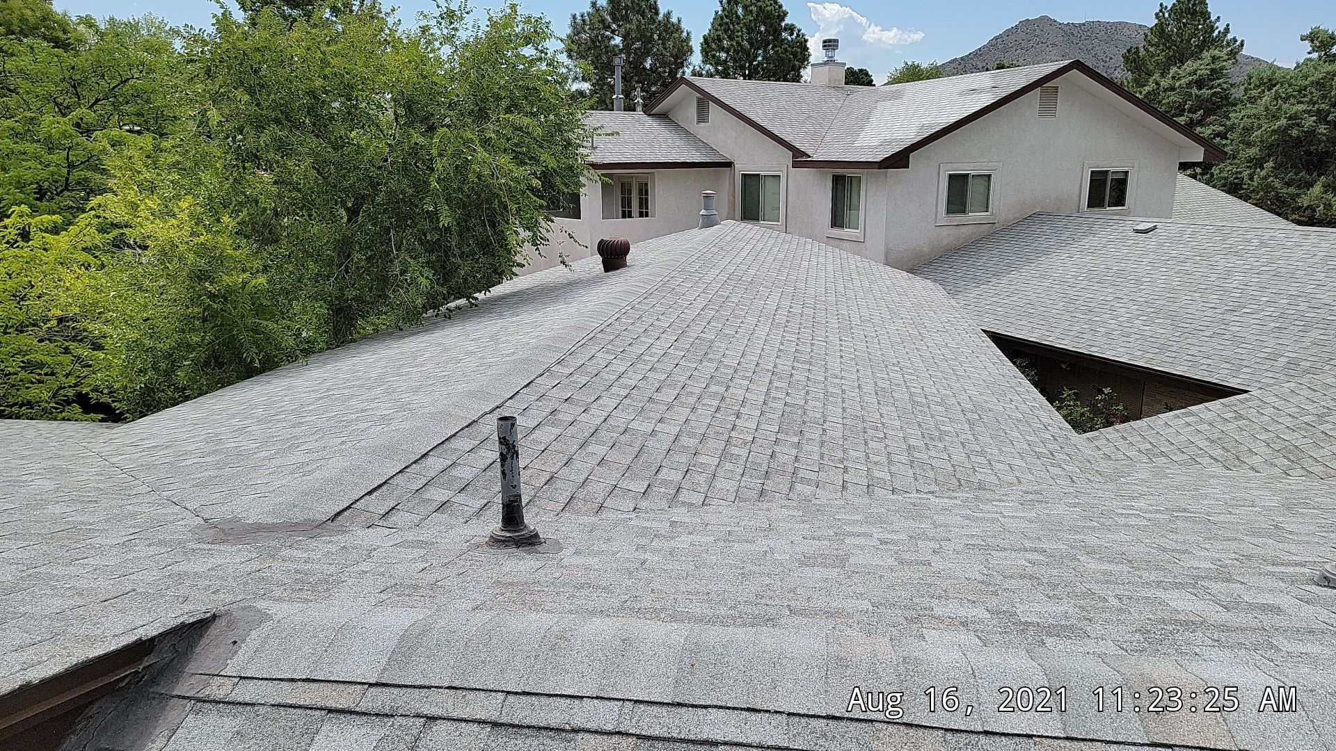 Owens Corning Duration Onxy Black Shingle Roof Replacement in 4 Hills by Doyle Roof Masters Inc