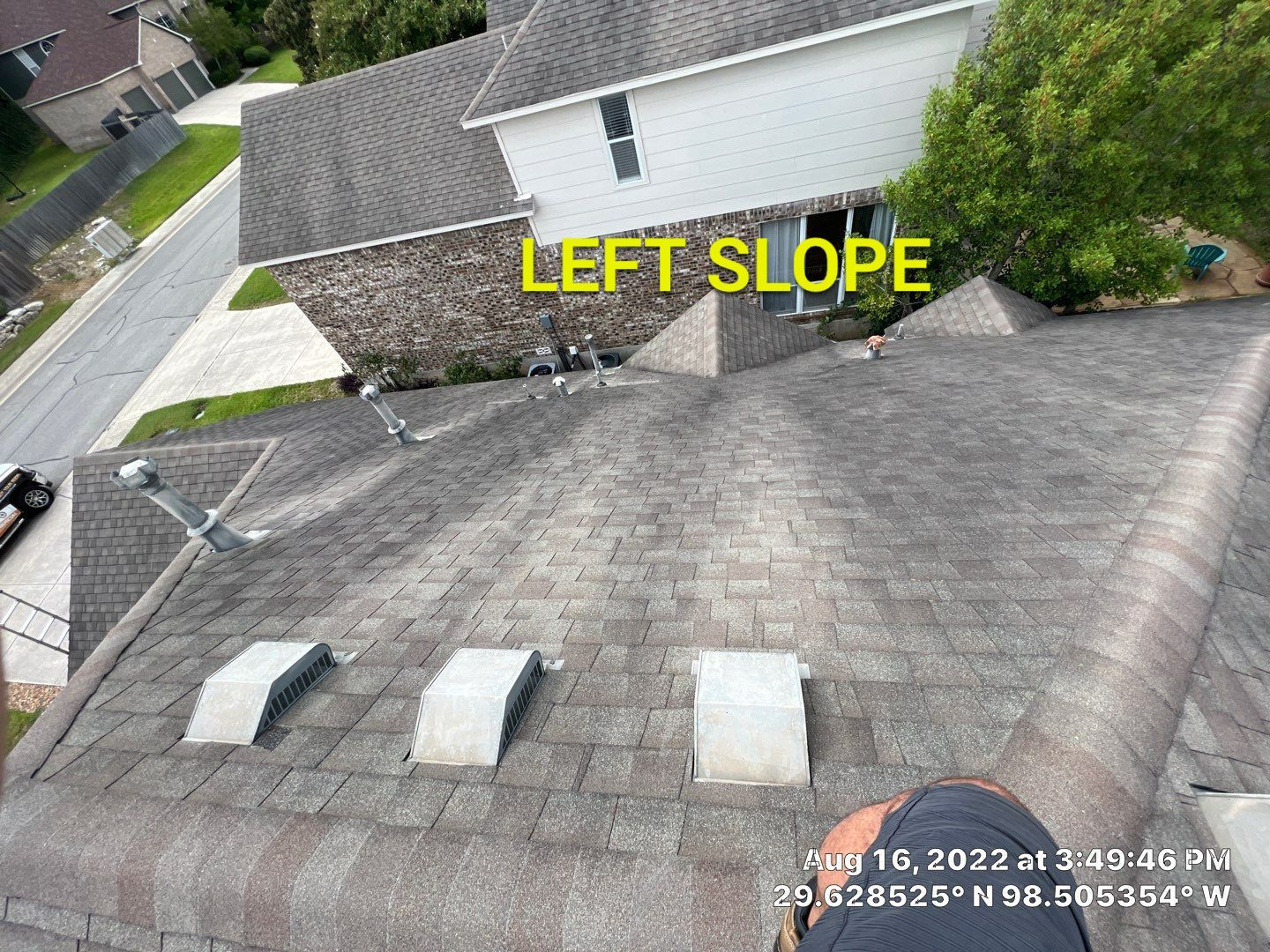Residential Roof Replacement using Pinnacle Pristine 30 Year Laminate Shingles by Premier Roofing and Contracting