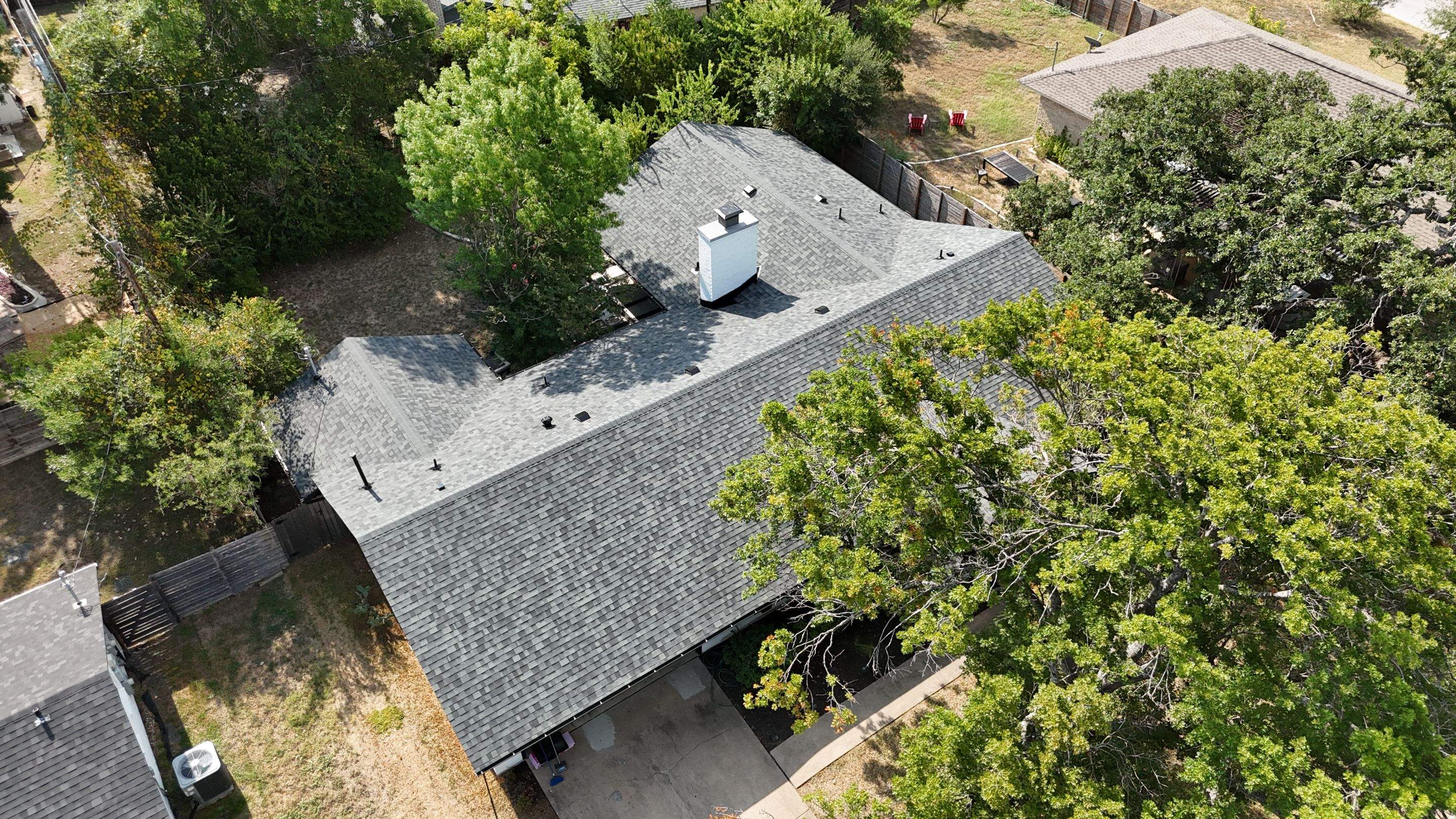 Estate Gray - Owens Corning TruDefinition Duration by RoofsOnly.com
