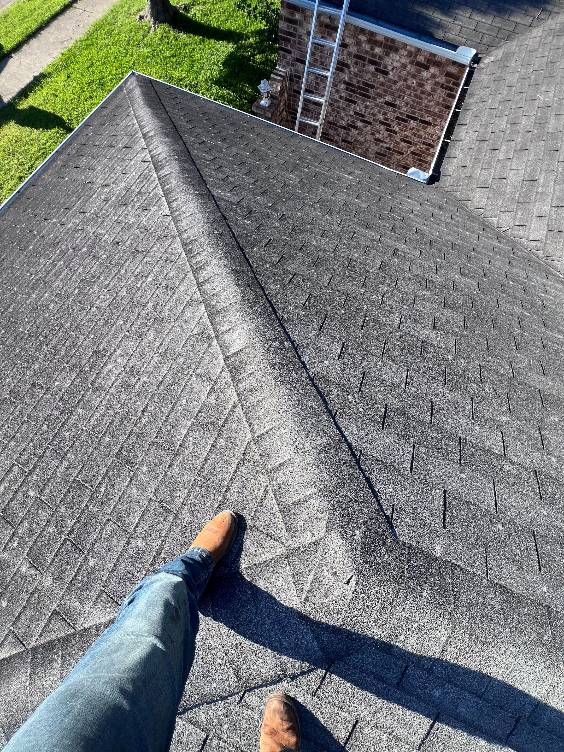 Residential Roofing Installation using Owen's Corning Duration (Lifetime) Shingles by Roof Repair Company