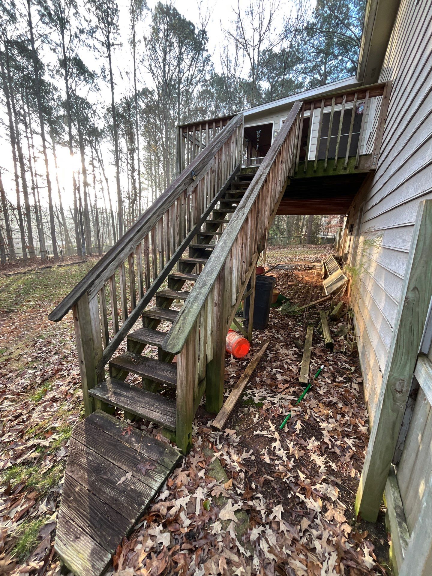 Deck Installation using Deckorators Summit Series Decking by Nelson Exteriors 