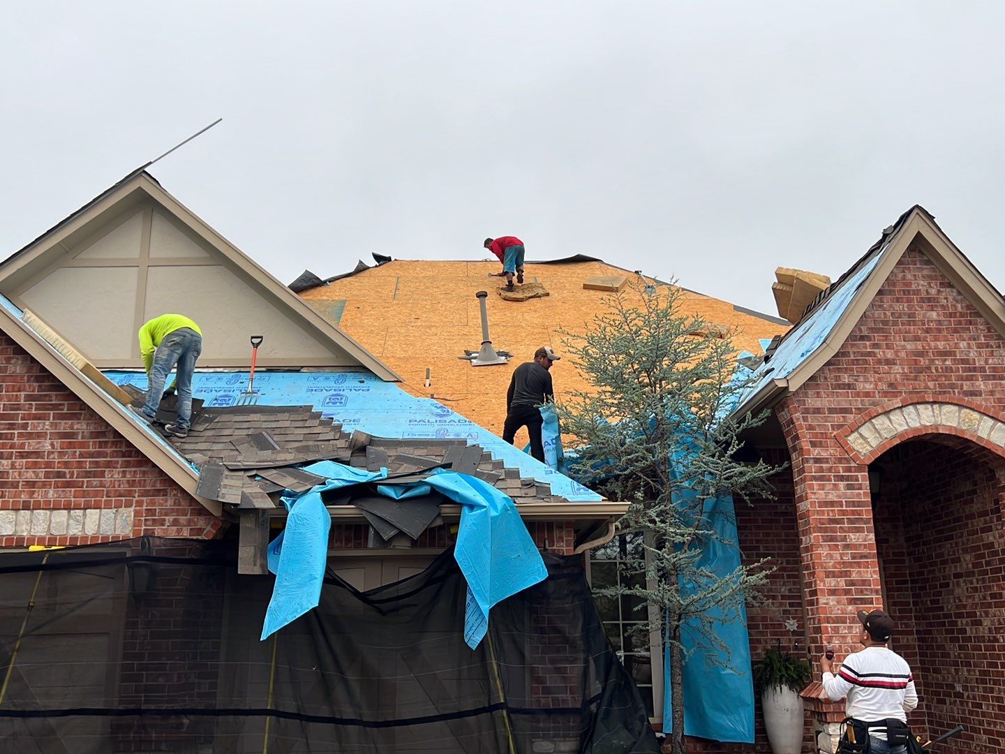 Reroof using GAF HDZ - Weathered Wood by Castillo Roofing