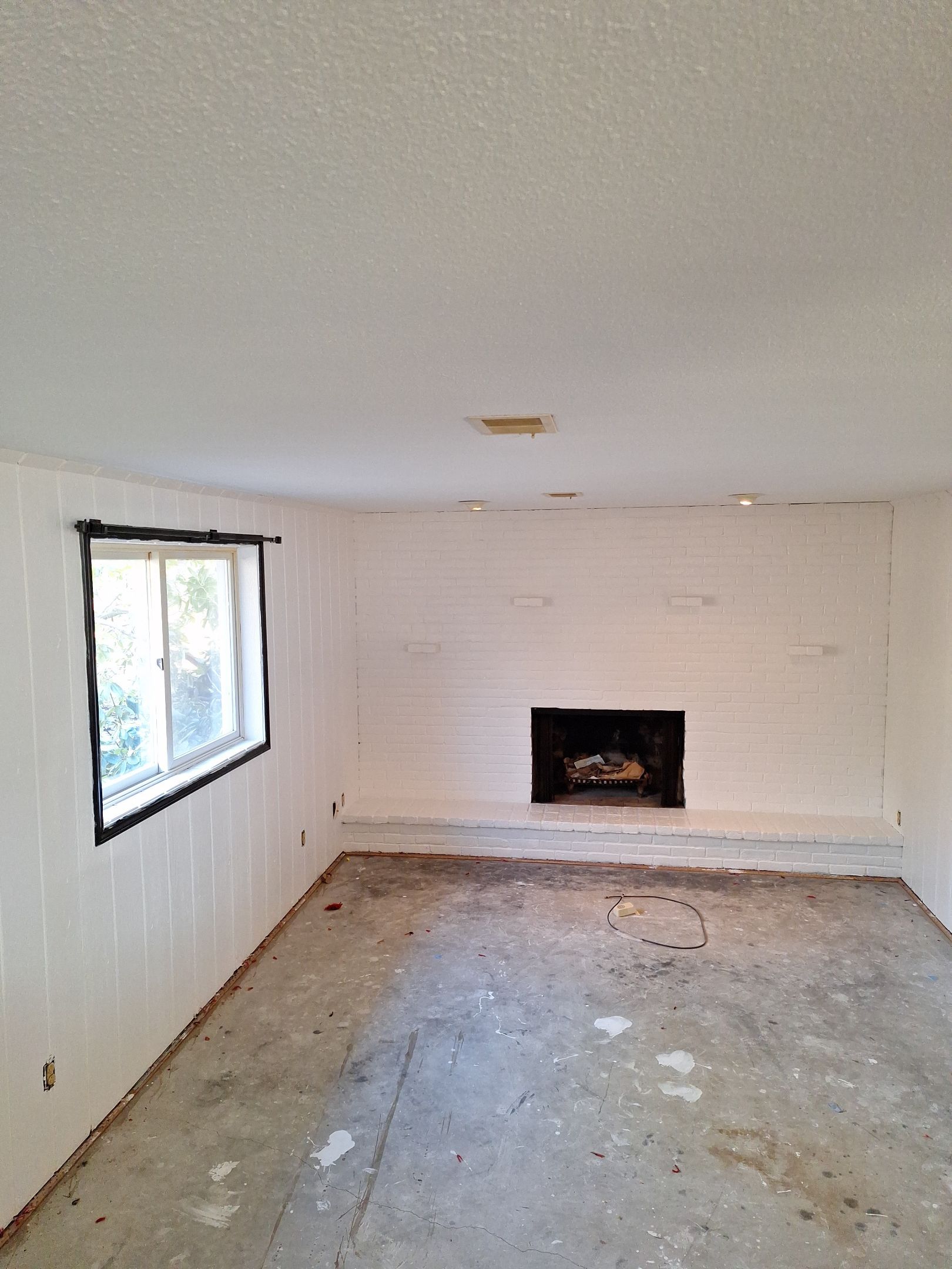 Drywall repairs/ family room by Gordon Painting