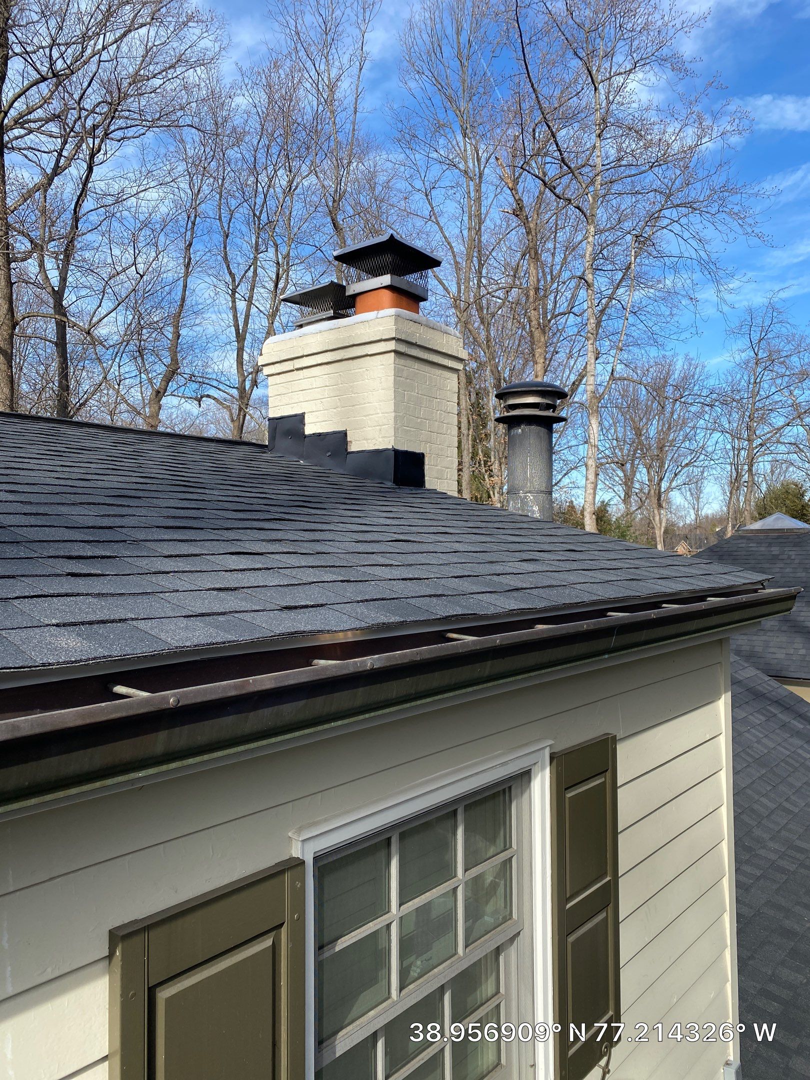 McLean: Certainteed Landmark Pro Designer Shingles in Max Def Charcoal Black by RM Banning, Inc.