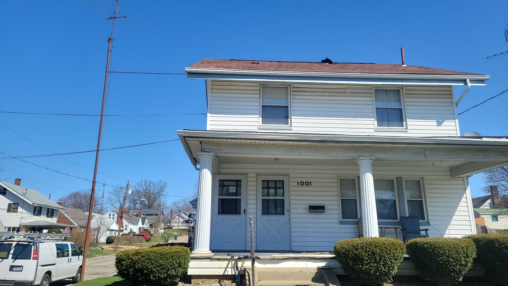 ATLAS PINNACLE COLOR: HEATHERBLEND DRIPE EDGE: WHITE by Eagle Eye Roofing