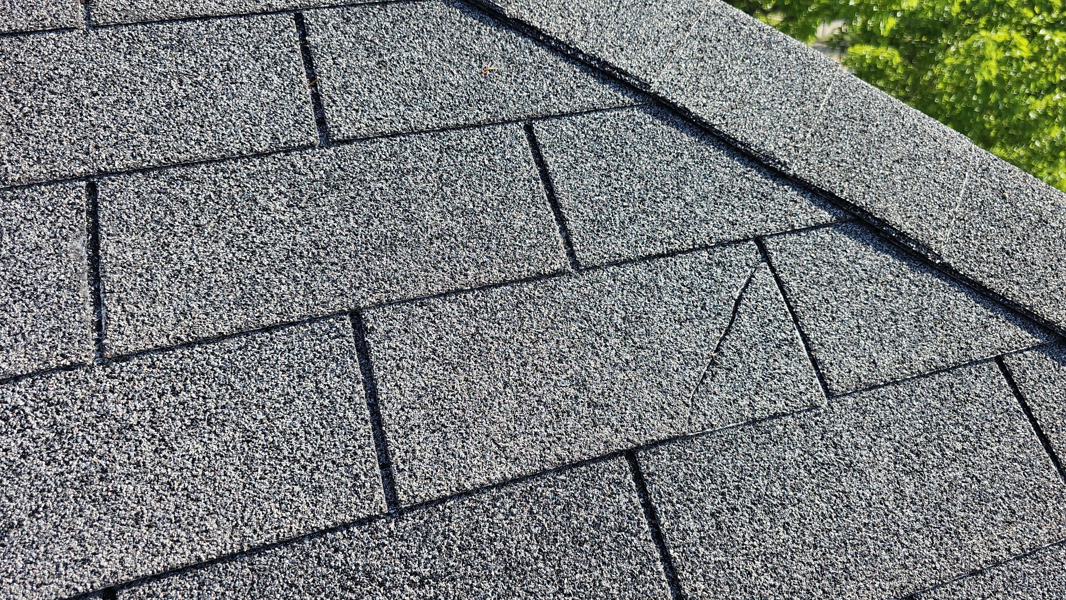 ATLAS PINNACLE COLOR: HEARTHSTONE by Eagle Eye Roofing