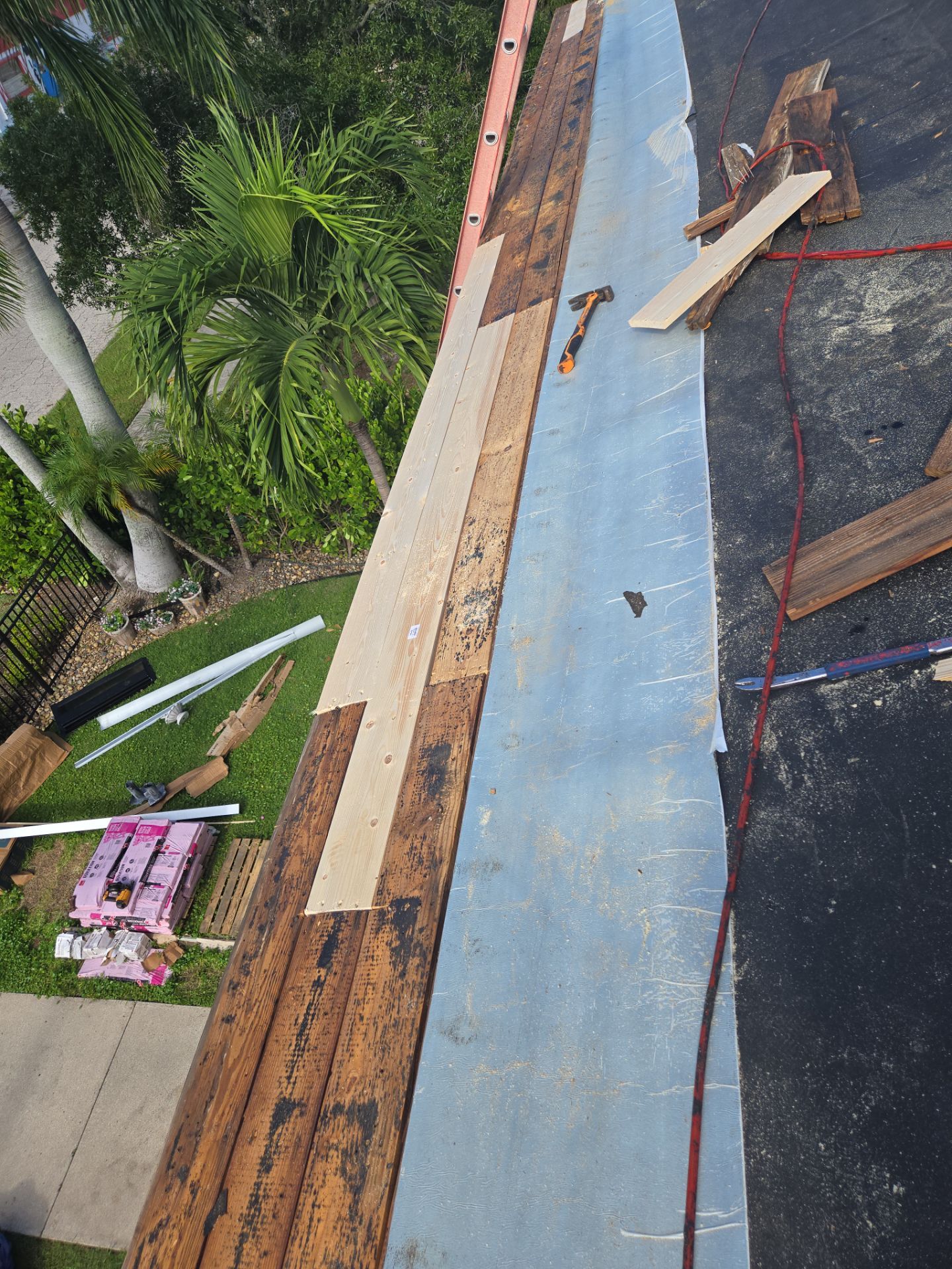 Project in St. Petersburg 33704 by Mitchell Roofing Company LLC 