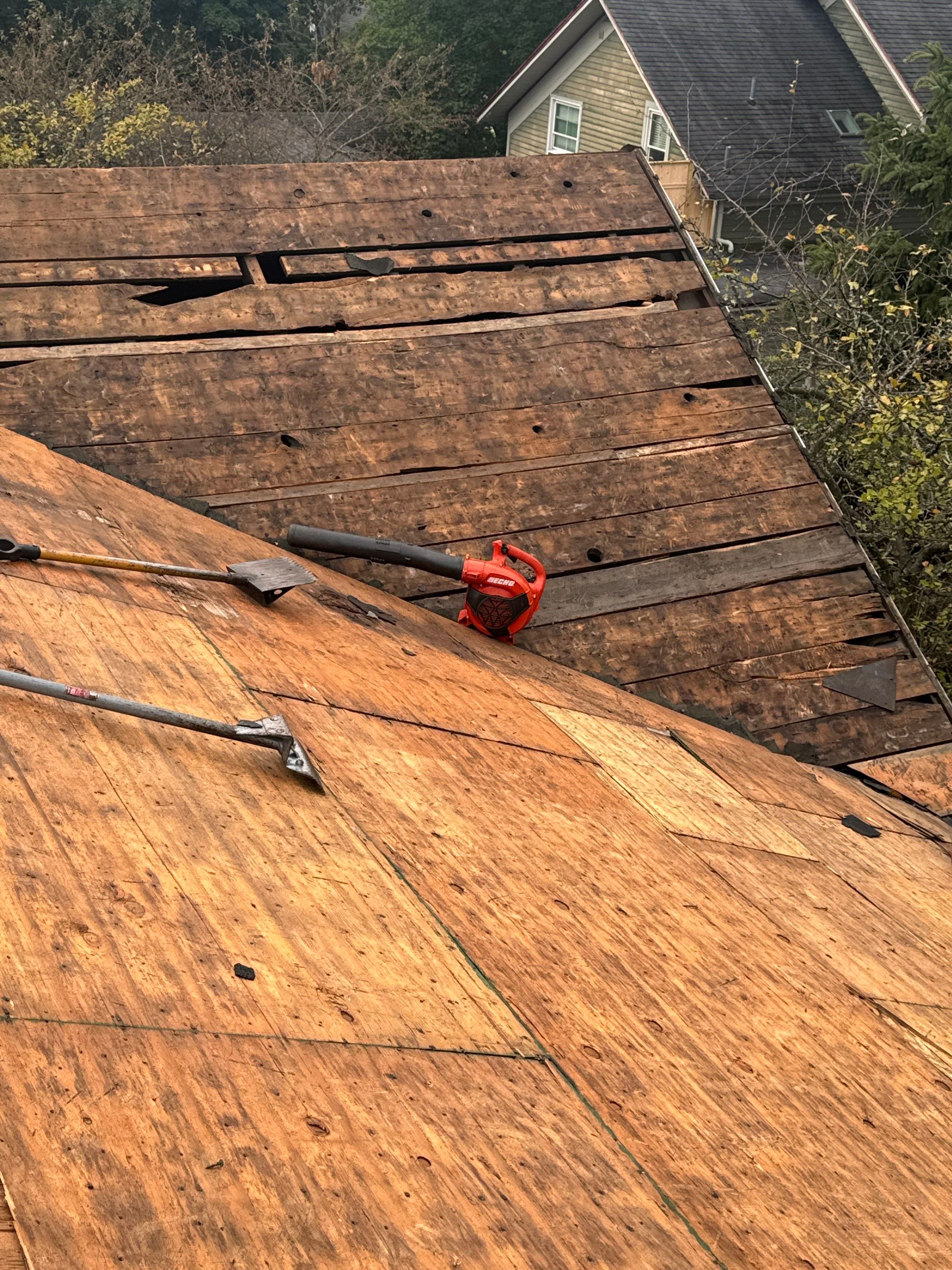 Roof Replacement using CertainTeed Northgate by 180 Contractors