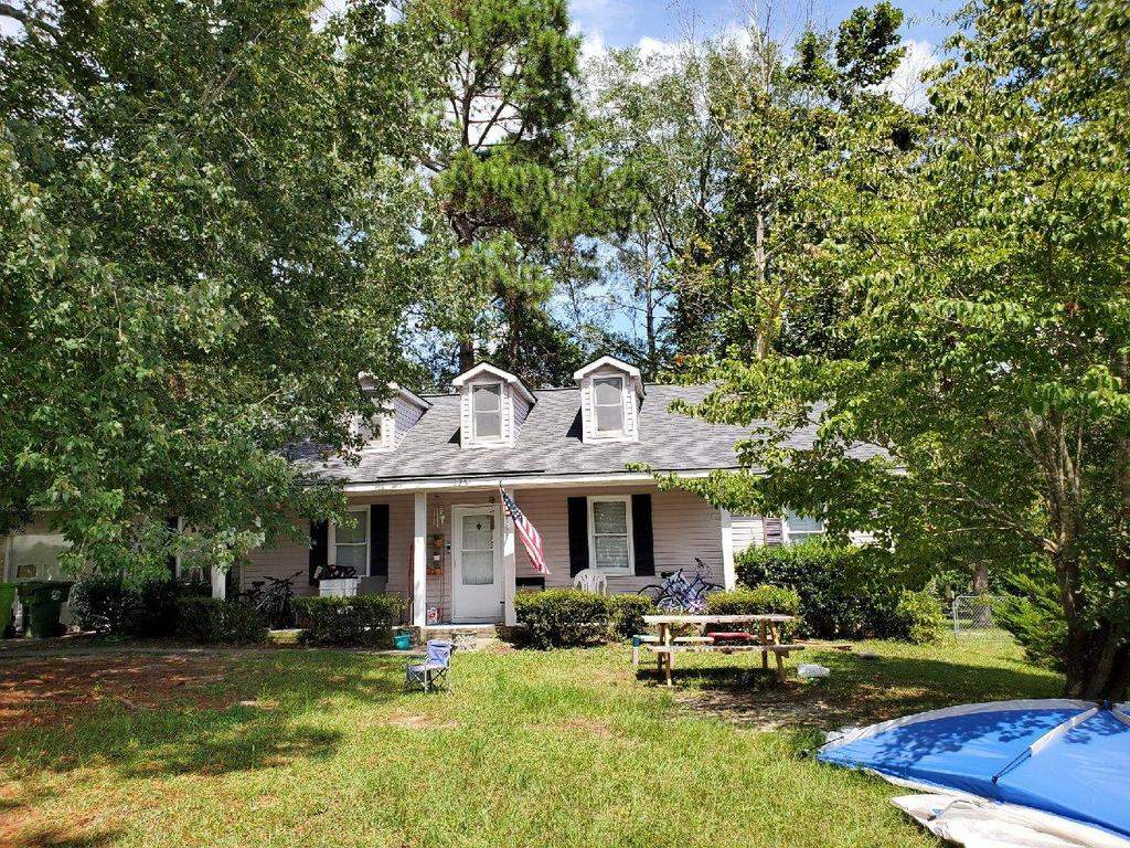 Residential Roofing Installation using Owens Corning Oakridge- Williamsburg Gray by Indigo State Roofing