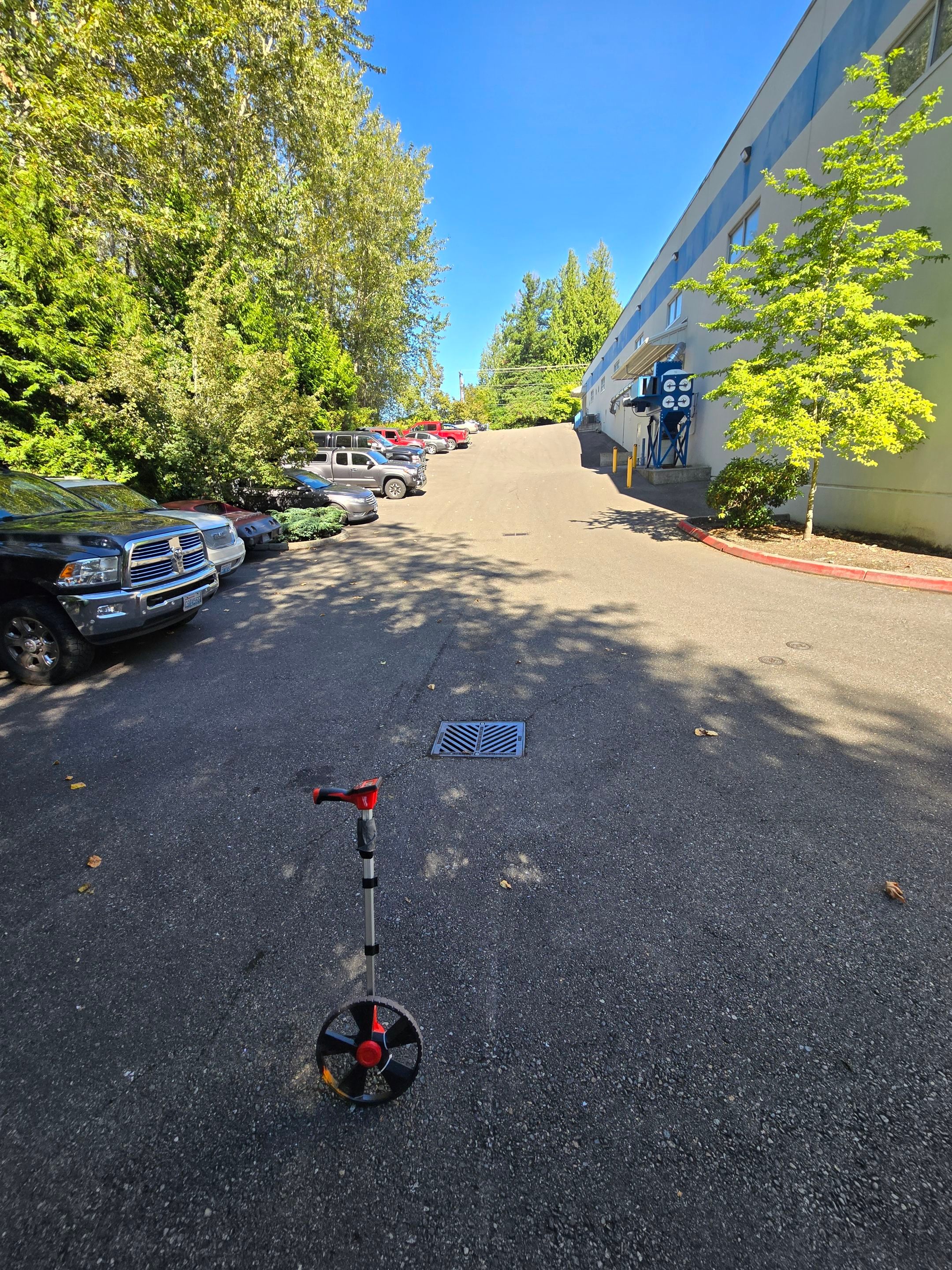 King Machine Business Parking Lot Sealcoat Overlay | Mukilteo by Jireh Asphalt & Concrete Inc 