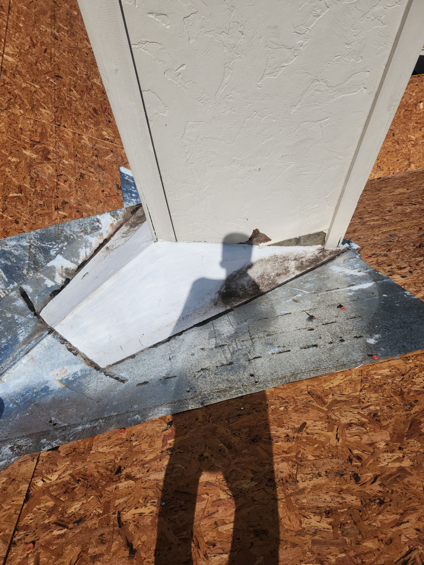 Residential Roofing Installation using Owen's Corning Duration (Lifetime) Shingles by Roof Repair Company