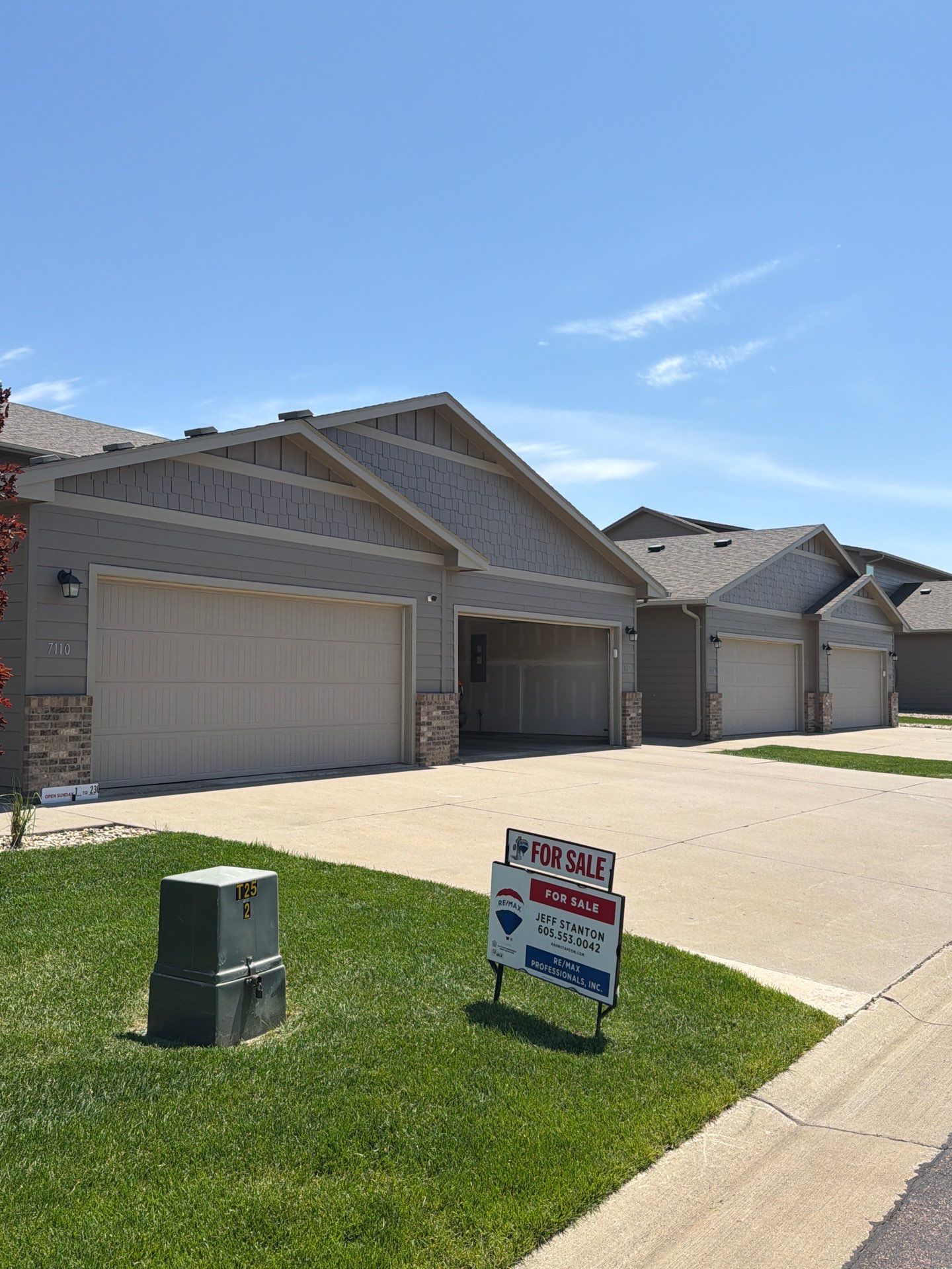Multi-Family Exterior Painting and Trim Refresh in Sioux Falls by Select Painting, Coatings & Garage Cabinets