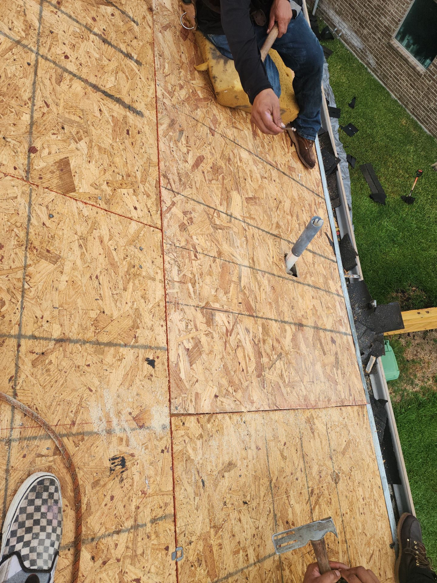 Residential Roofing Installation using Owen's Corning Duration (Lifetime) Shingles by Roof Repair Company