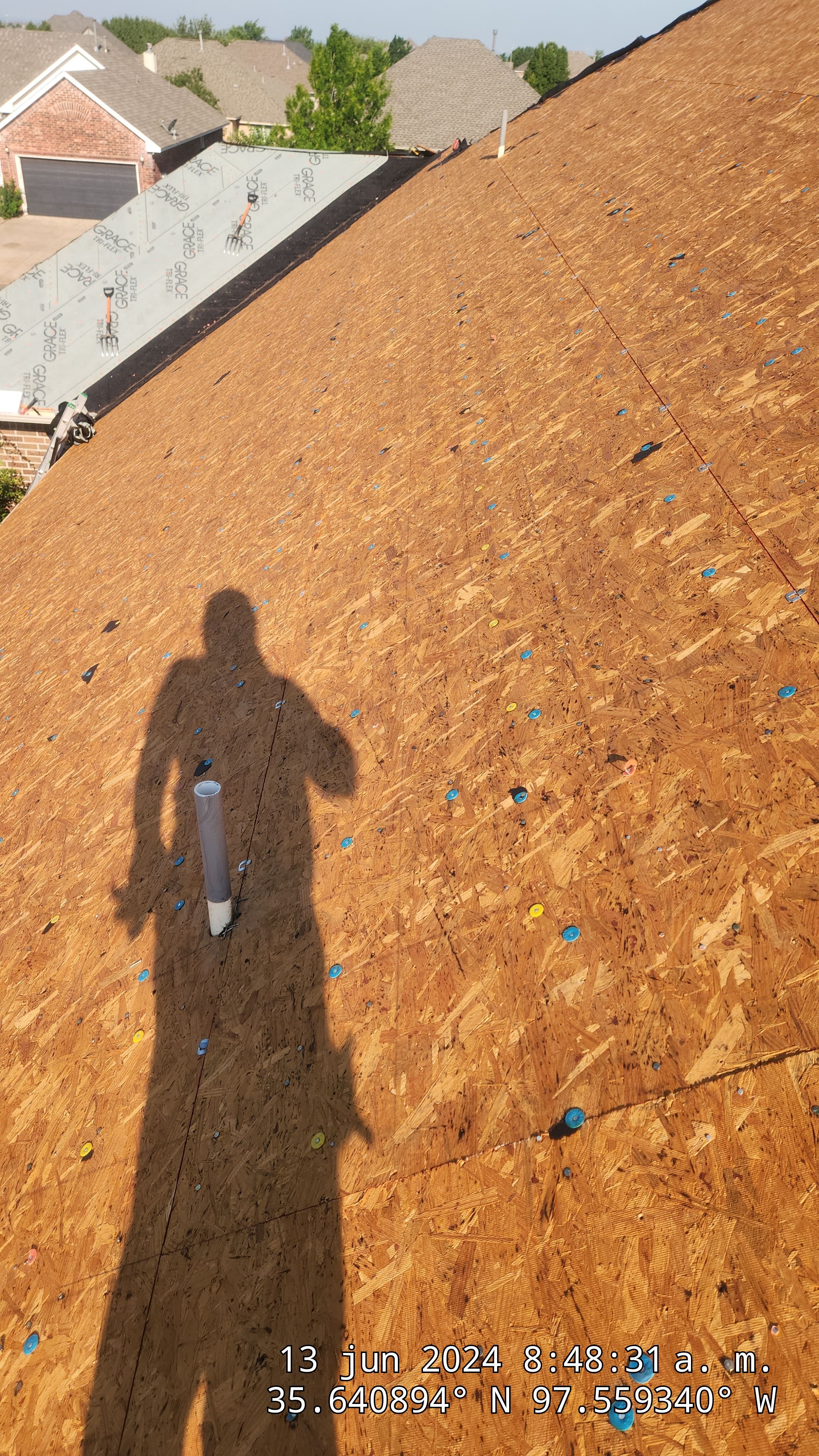 Reroof using GAF HDZ in Charcoal by Castillo Roofing