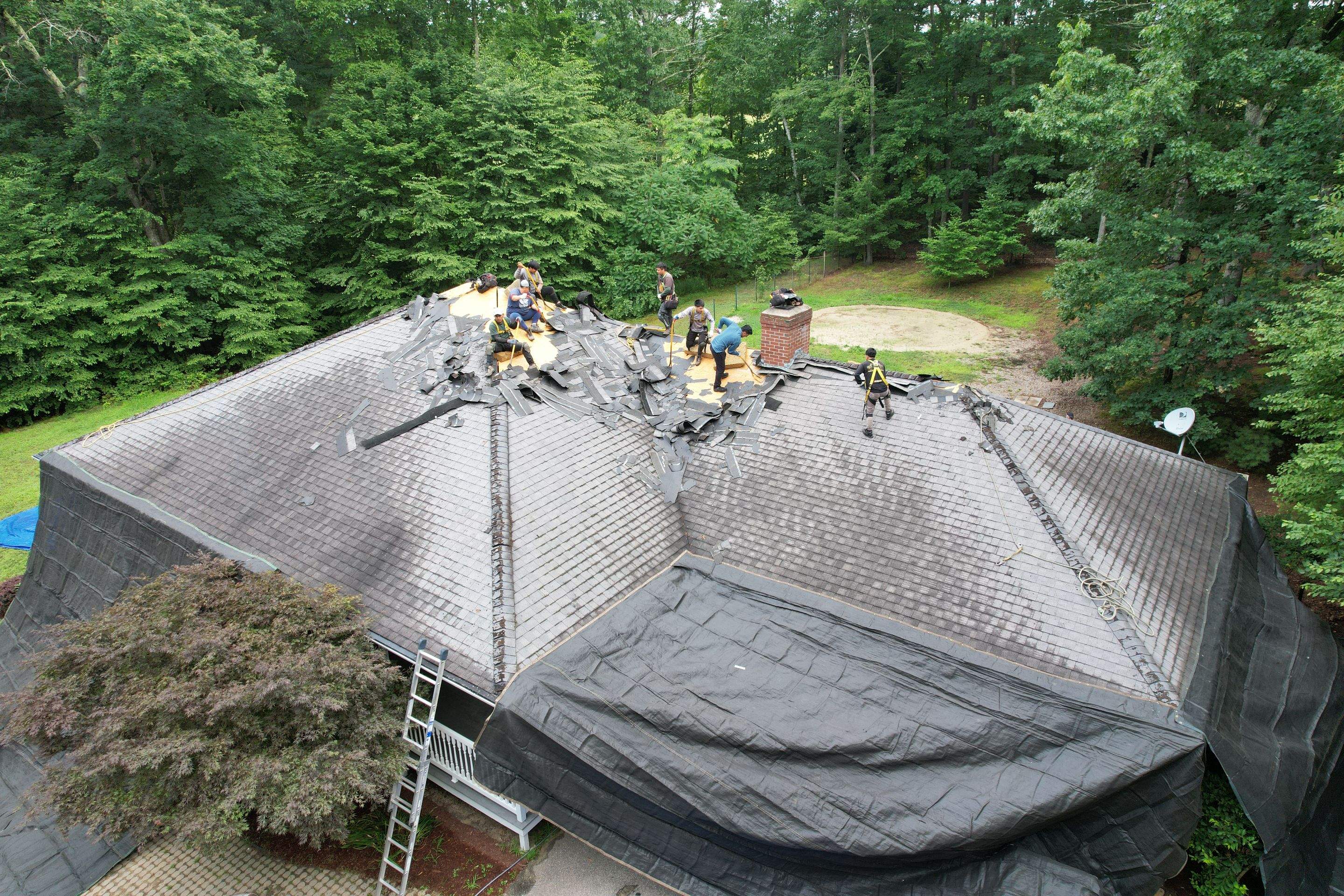 Roofing in Beautiful Lee New Hampshire by Tall pine roofing