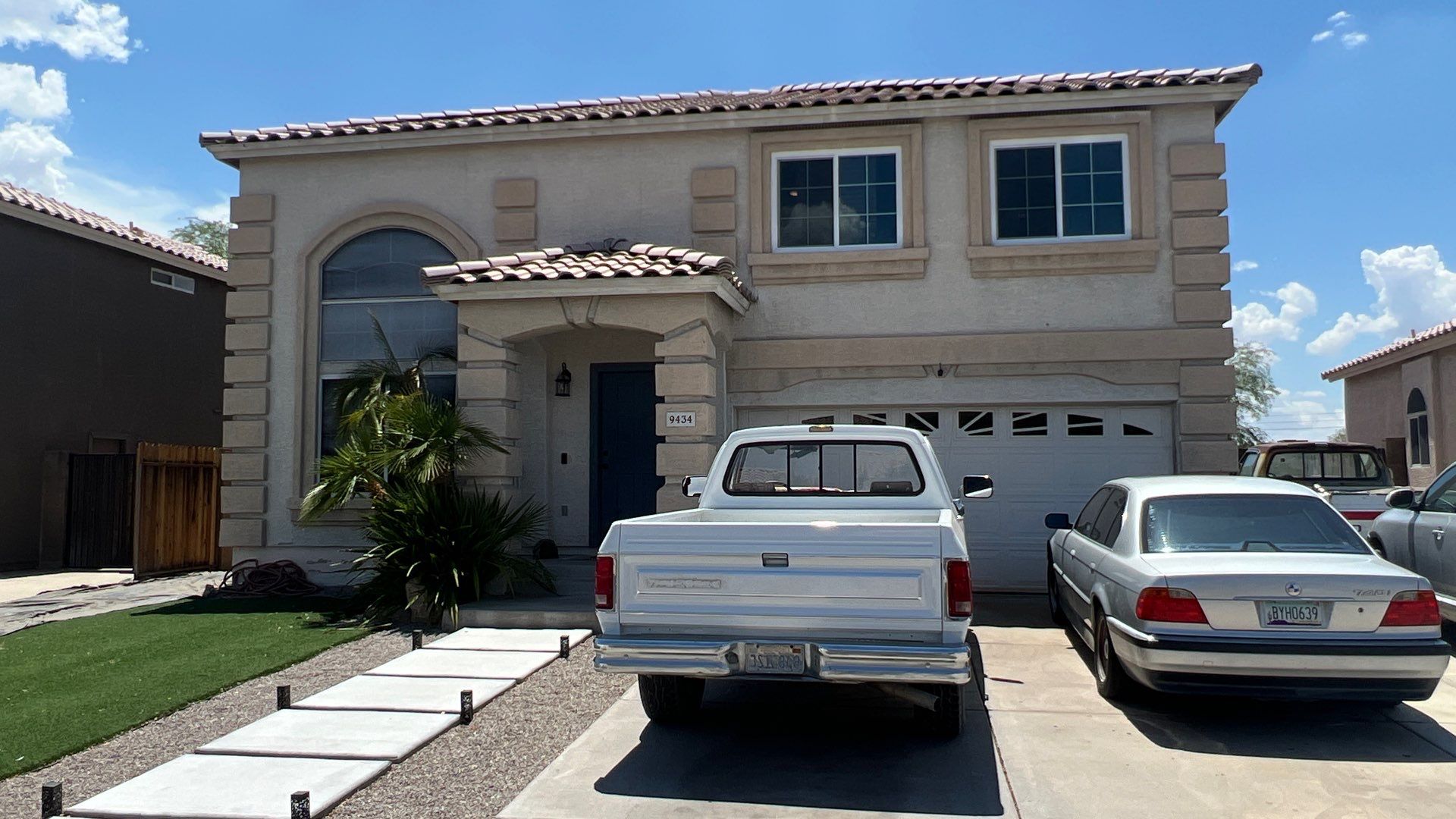 Exterior Painting using Dunn-Edwards EVERSHIELD®  by Crash of Rhinos Painting & Garage Floors