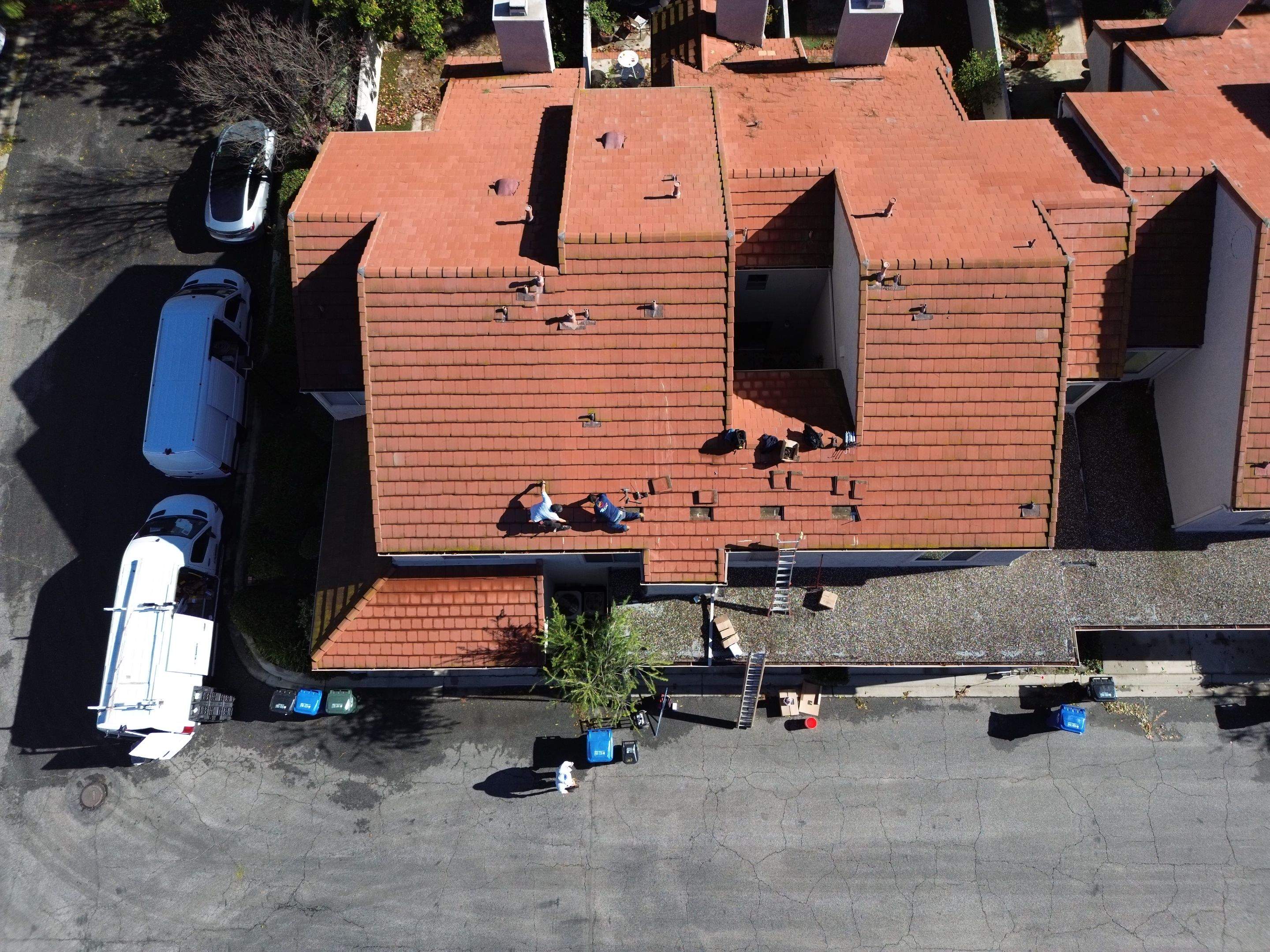 13-Panel Solar Array and Tesla Powerwall 3 Installation in Westlake Village by AWS Solar