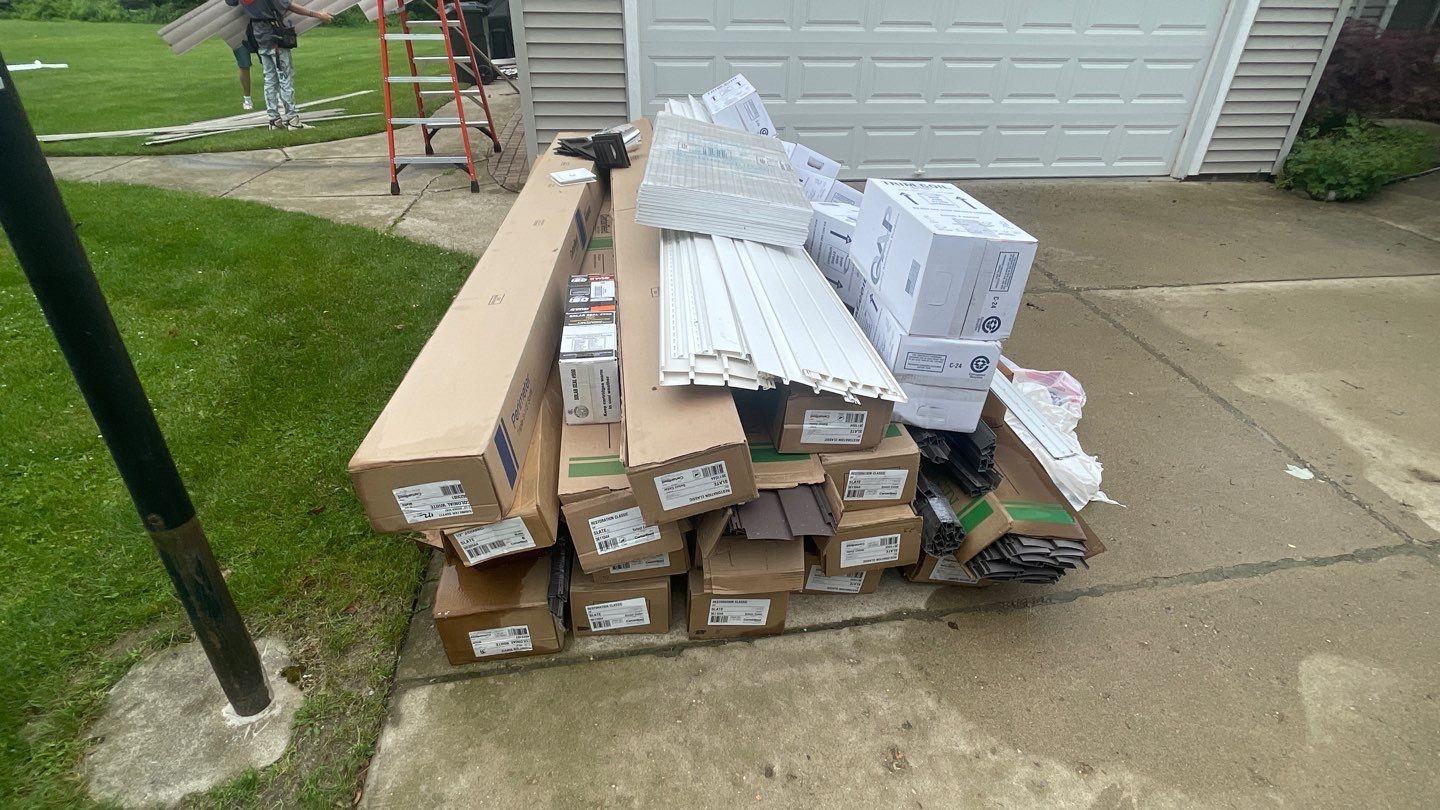 Siding Replacement using Certainteed Restoration Classic D4 by 180 Contractors