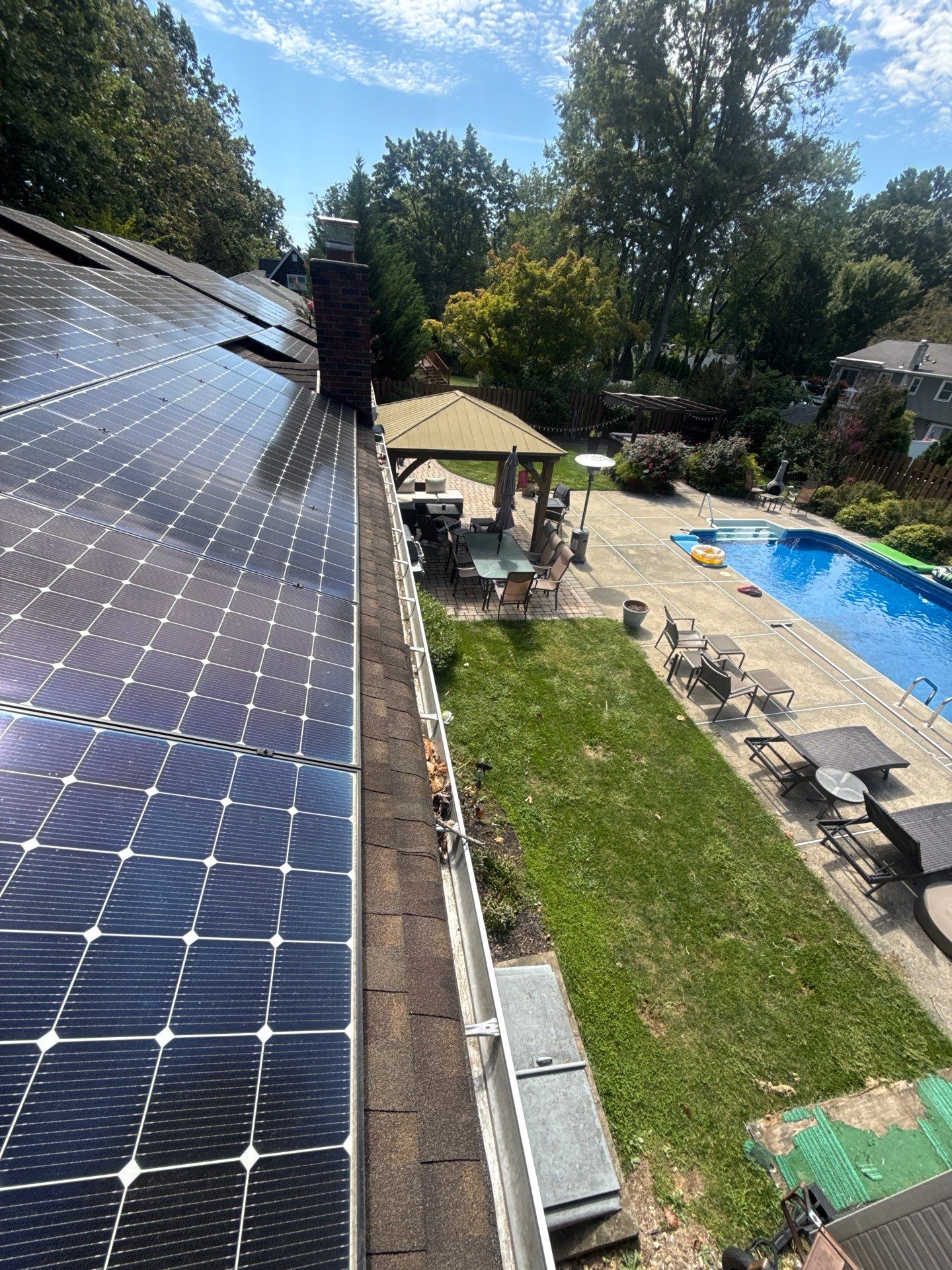 Gutter Cleaning in Freehold, NJ by Clearview Washing