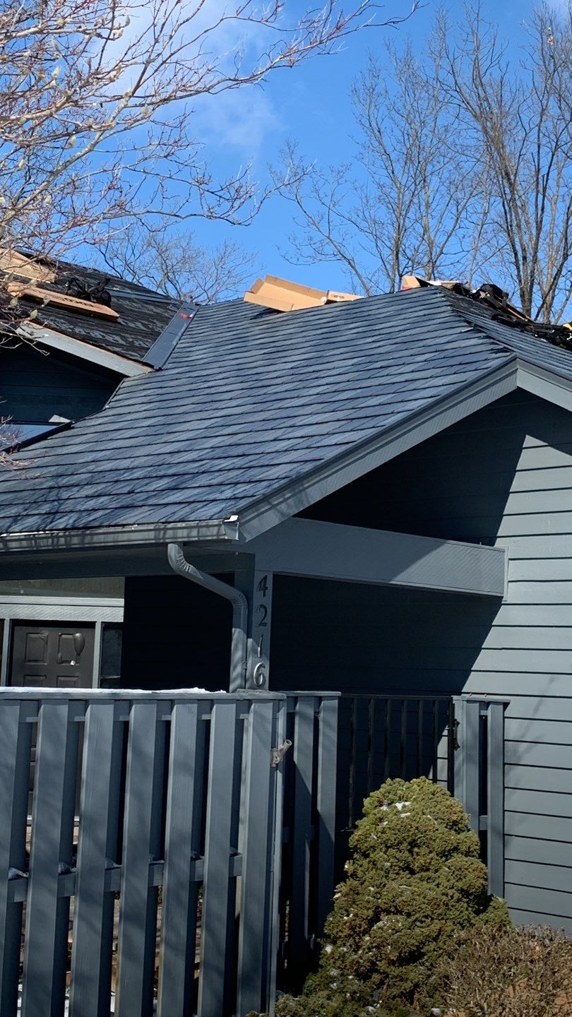 EDCO Arrowline Slate Metal Shingle Roof in Fort Wayne, Indiana by 4Ever Metal Roofing