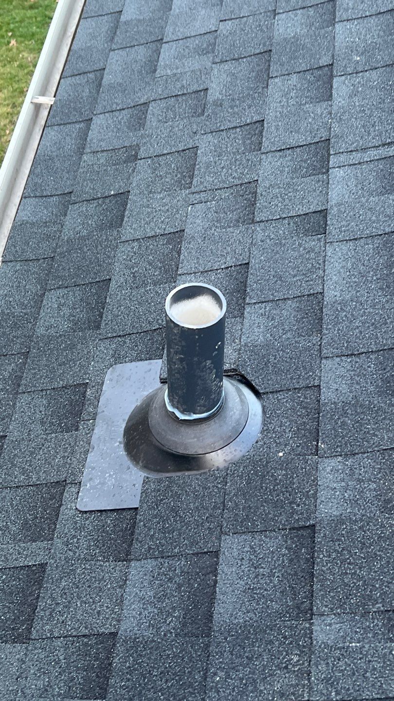 Residential Roofing Installation using GAF Timberline HDZ Charcoal by Nitro Roofing and Construction