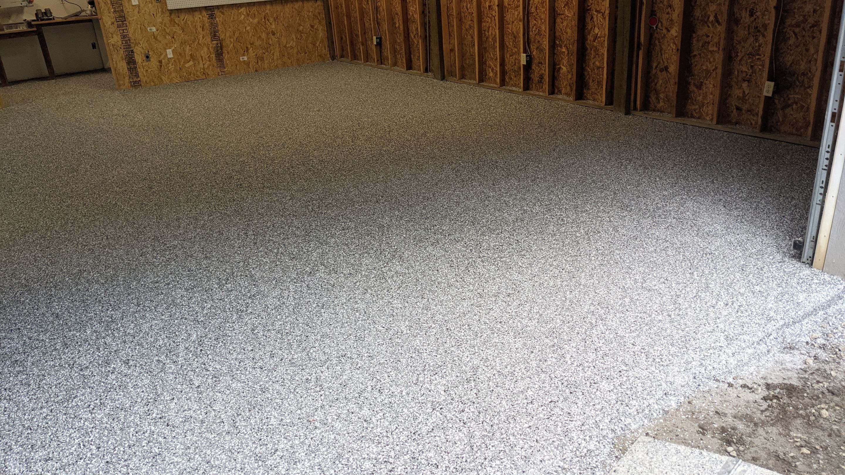 Garage Transformation using Penntek Evolution System and Smoke Color by Croc Coatings, LLC