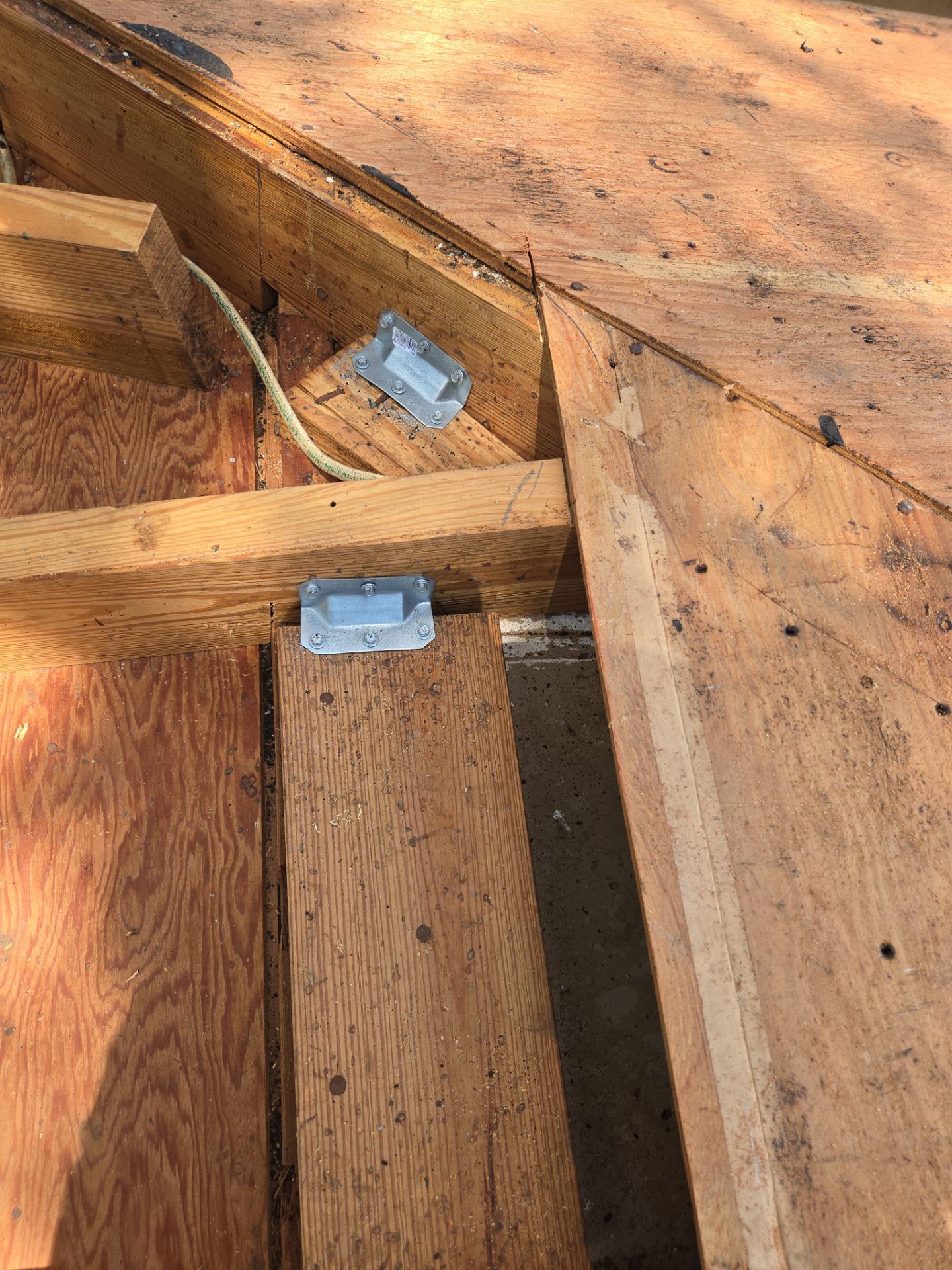Project in St. Petersburg 33709 by Mitchell Roofing Company LLC 