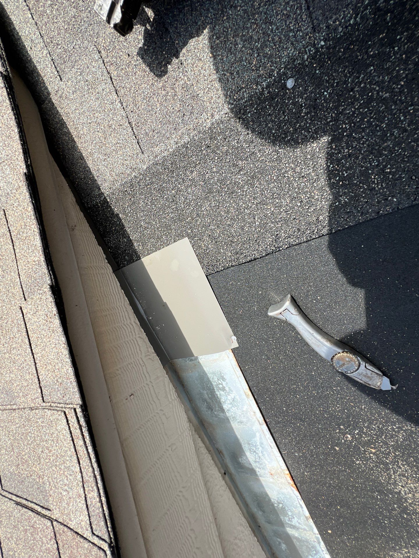 Hail Damage using Owen's Corning Duration (Lifetime) Shingles by Roof Repair Company