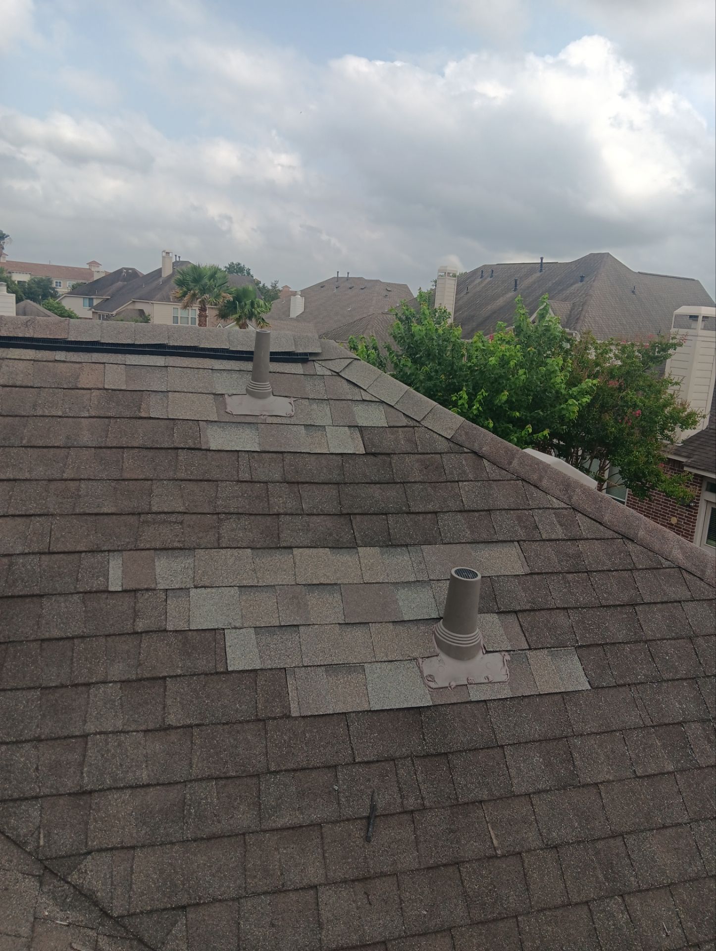 Hail Damage using Owen's Corning Duration (Lifetime) Shingles by Roof Repair Company
